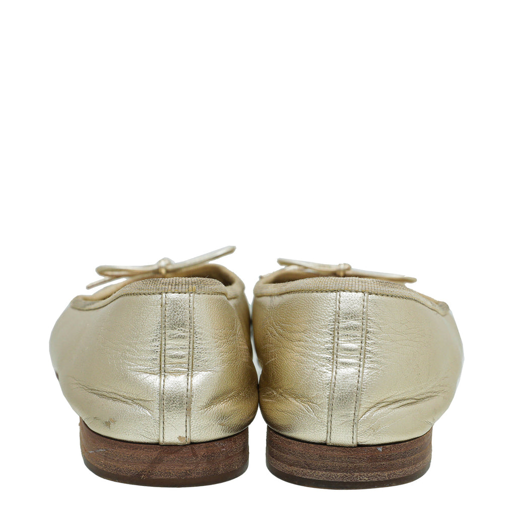 Chanel Metallic Gold Glittered Cap Toe Ballerina Flats 39