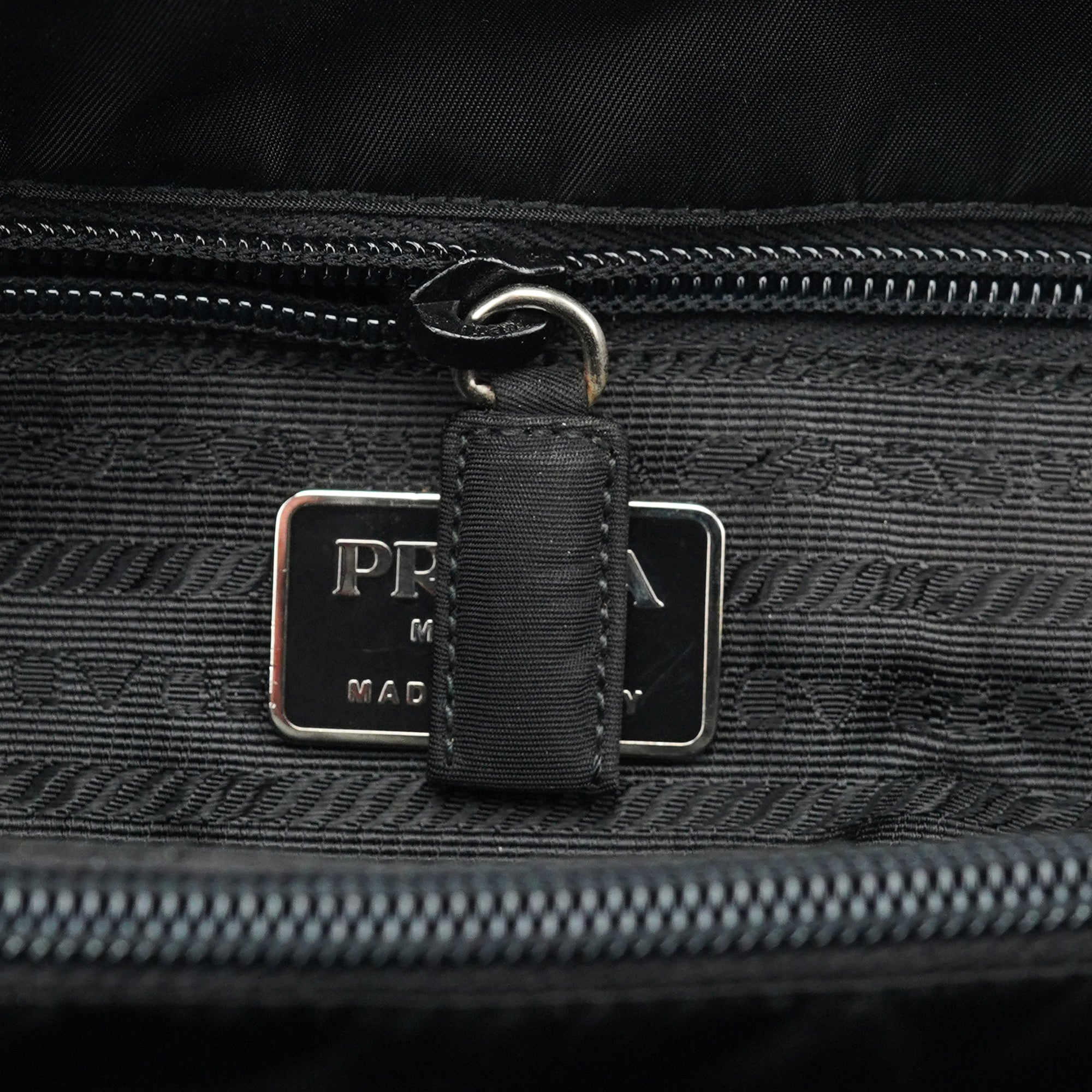 1998 Black Tessuto Plastic Tote Bag