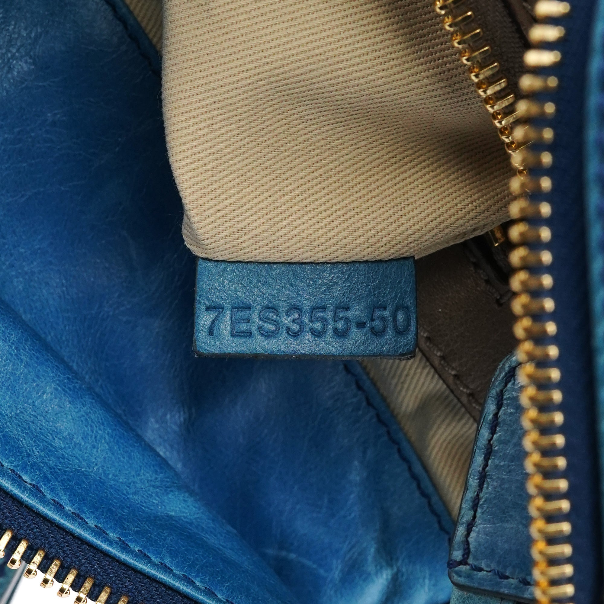 Baby Blue Leather Bay 2-Way Bag