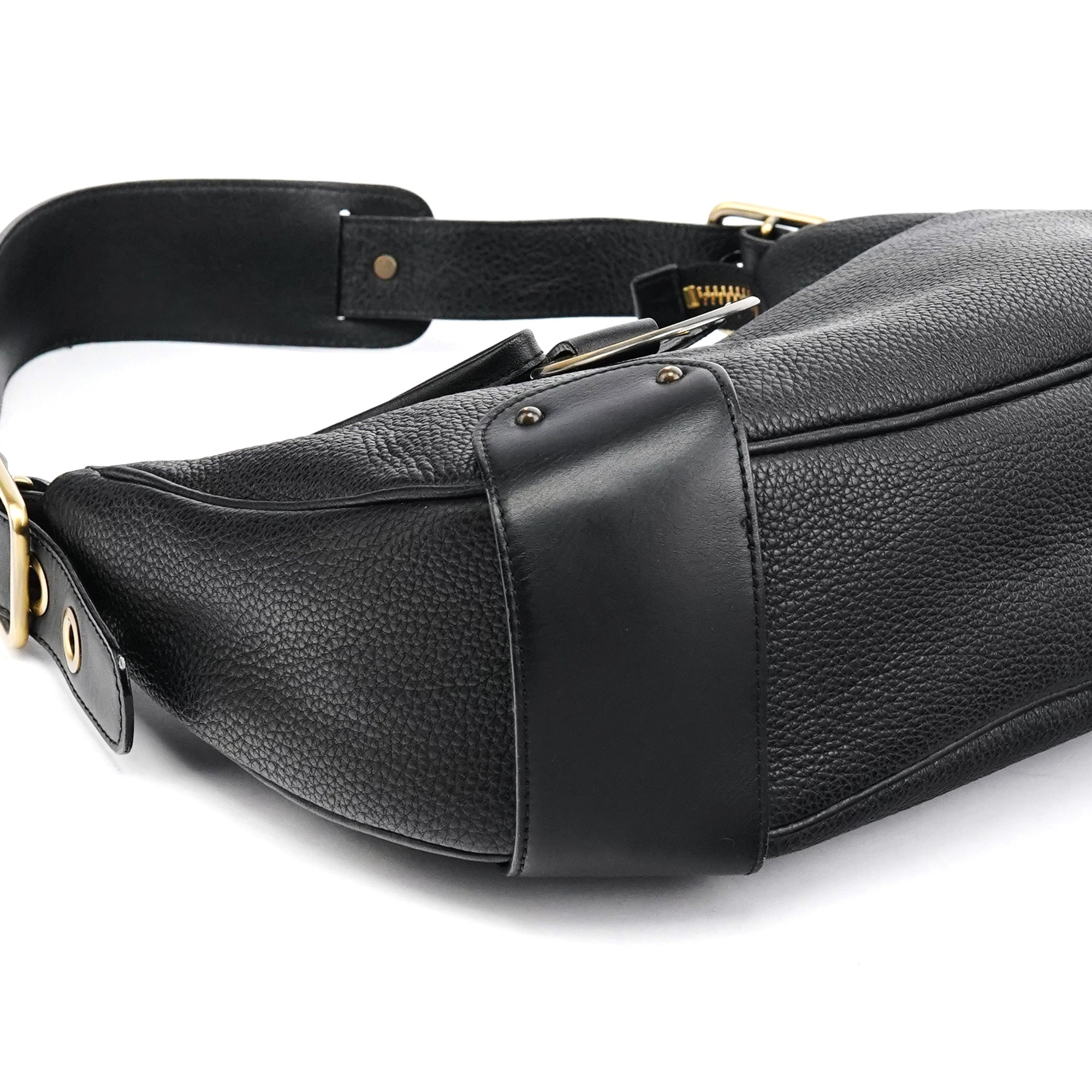 Black Leather C Logo Shoulder Bag
