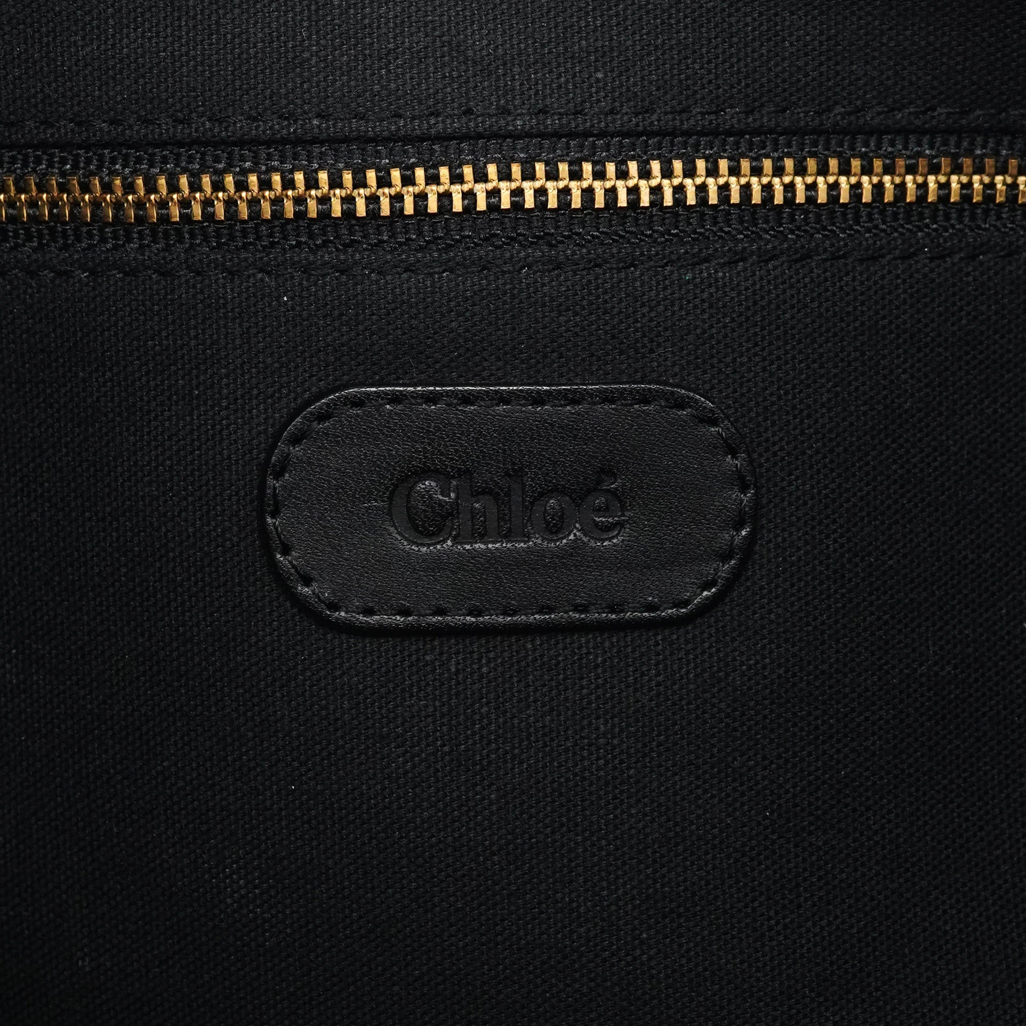 Black Leather C Logo Shoulder Bag