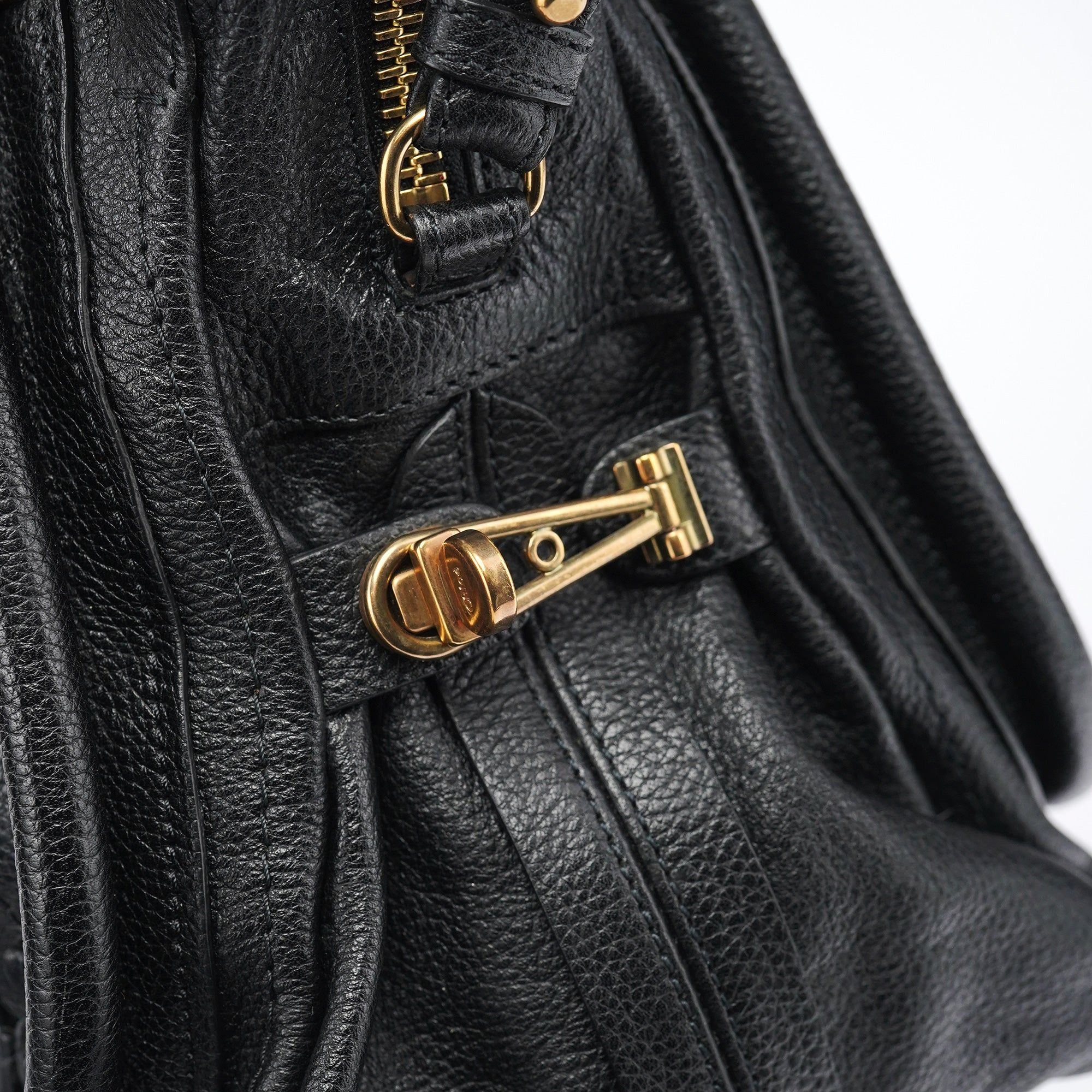 Black Leather Paraty 2-Way Bag
