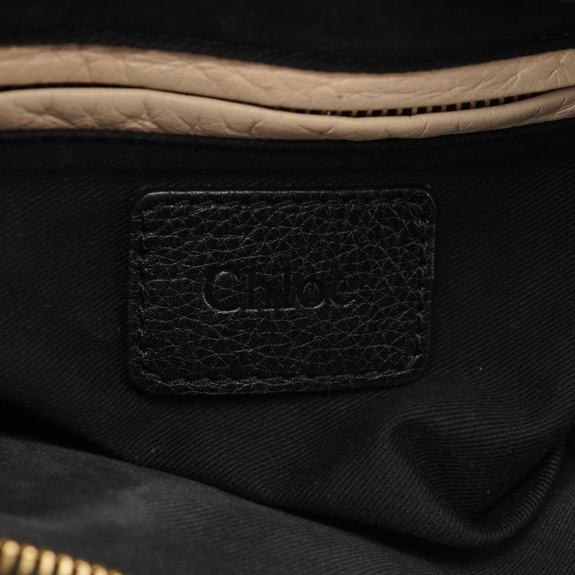 Black Leather Paraty 2-Way Shoulder Bag