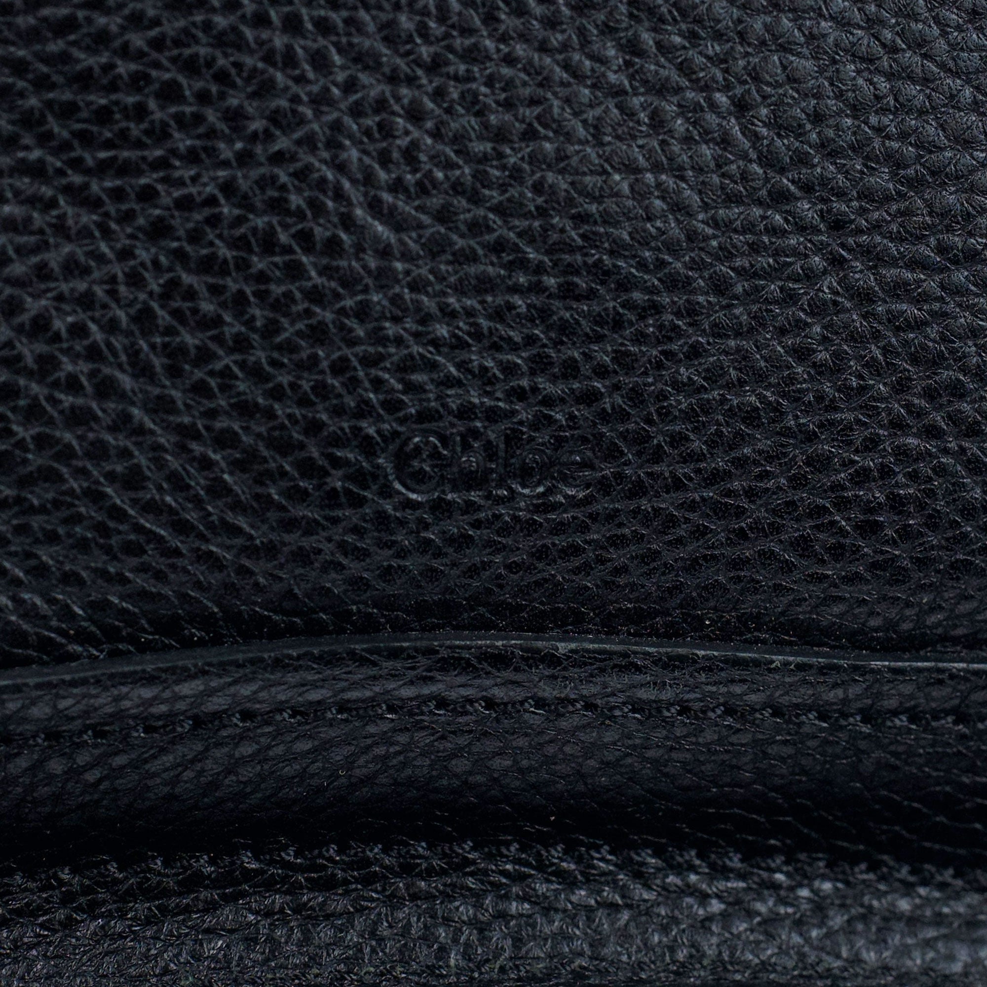 Black Leather Paraty 2-Way Shoulder Bag