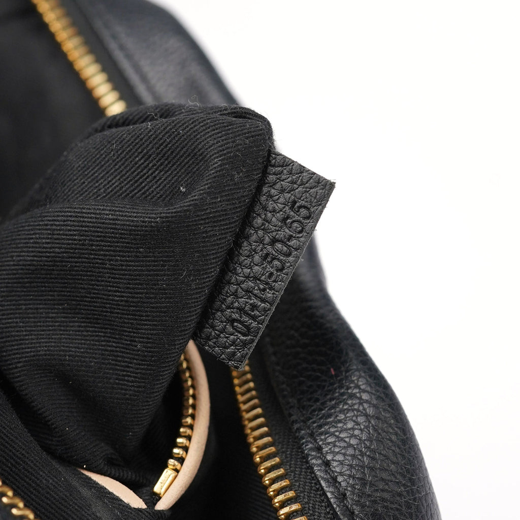 Black Leather Paraty 2-Way Shoulder Bag