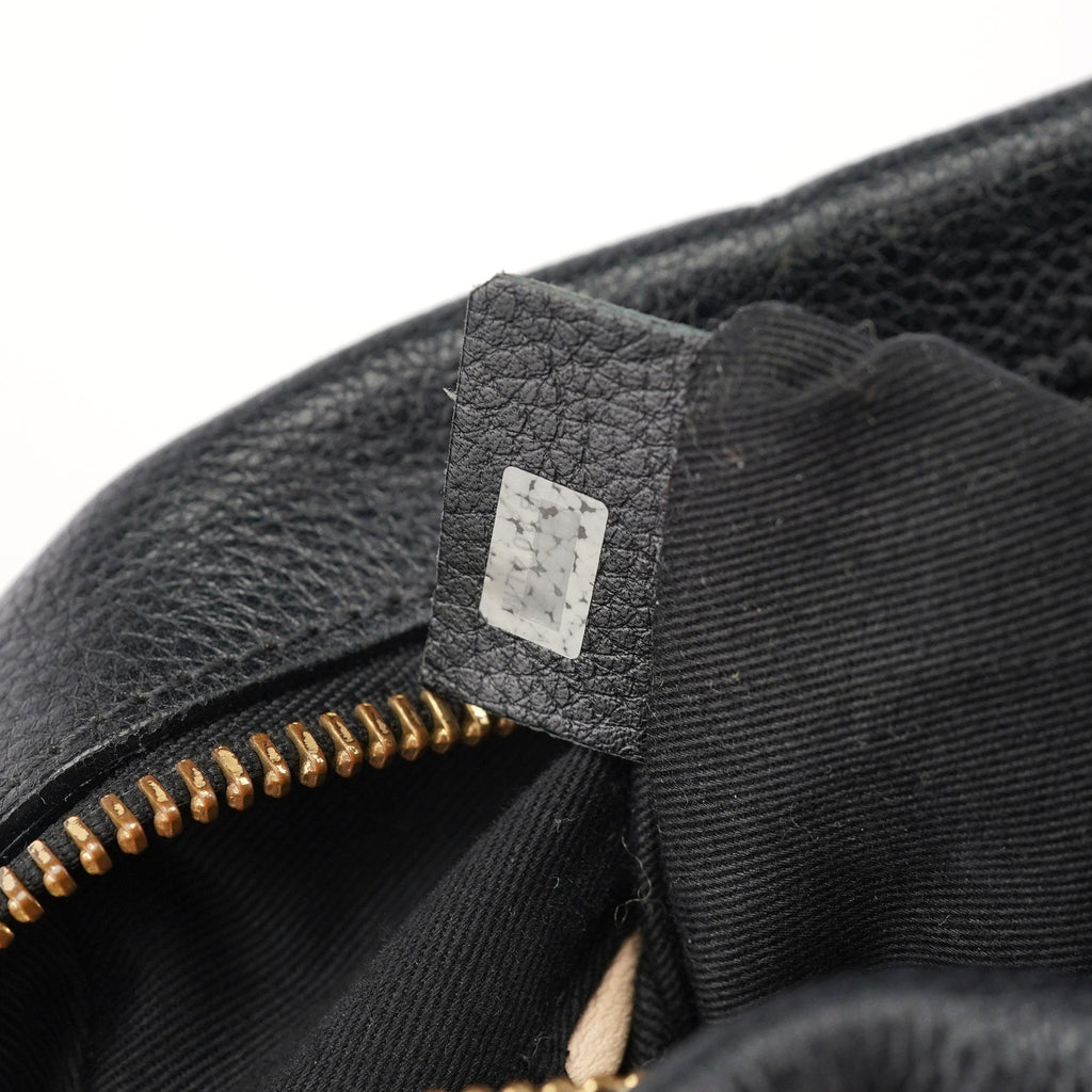 Black Leather Paraty 2-Way Shoulder Bag