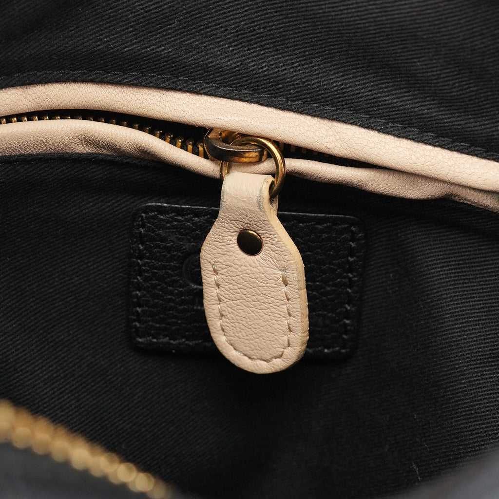 Black Leather Paraty 2-Way Shoulder Bag
