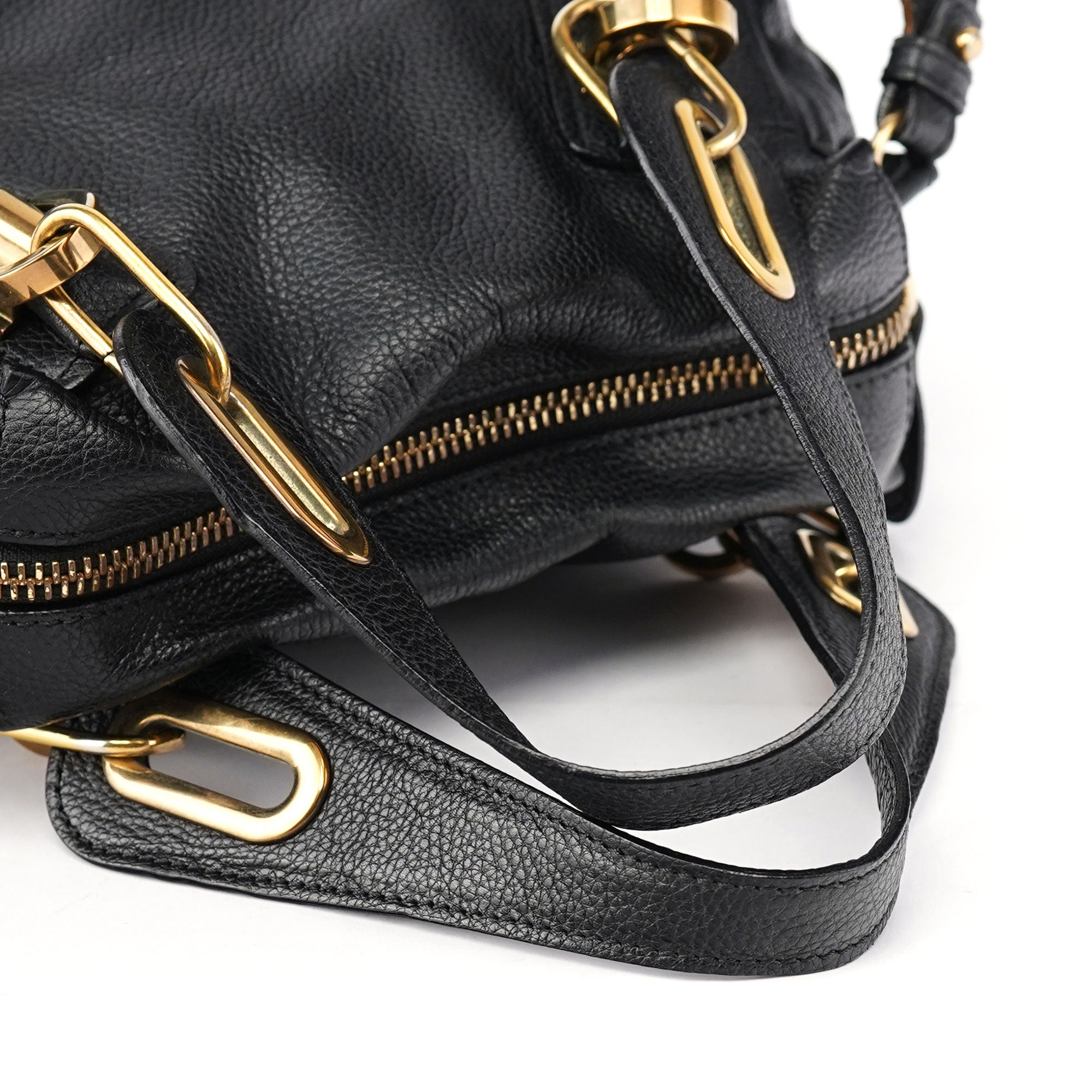 Black Leather Paraty 2-Way Shoulder Bag