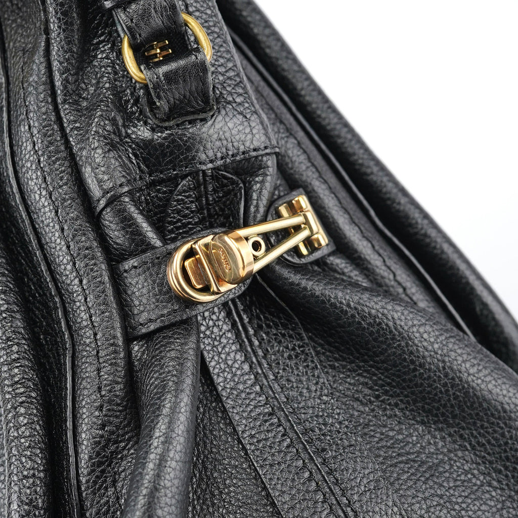 Black Leather Paraty 2-Way Shoulder Bag