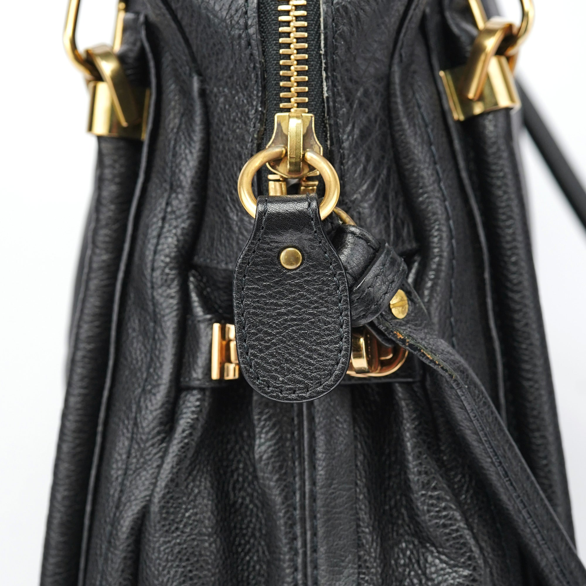 Black Leather Paraty 2-Way Shoulder Bag