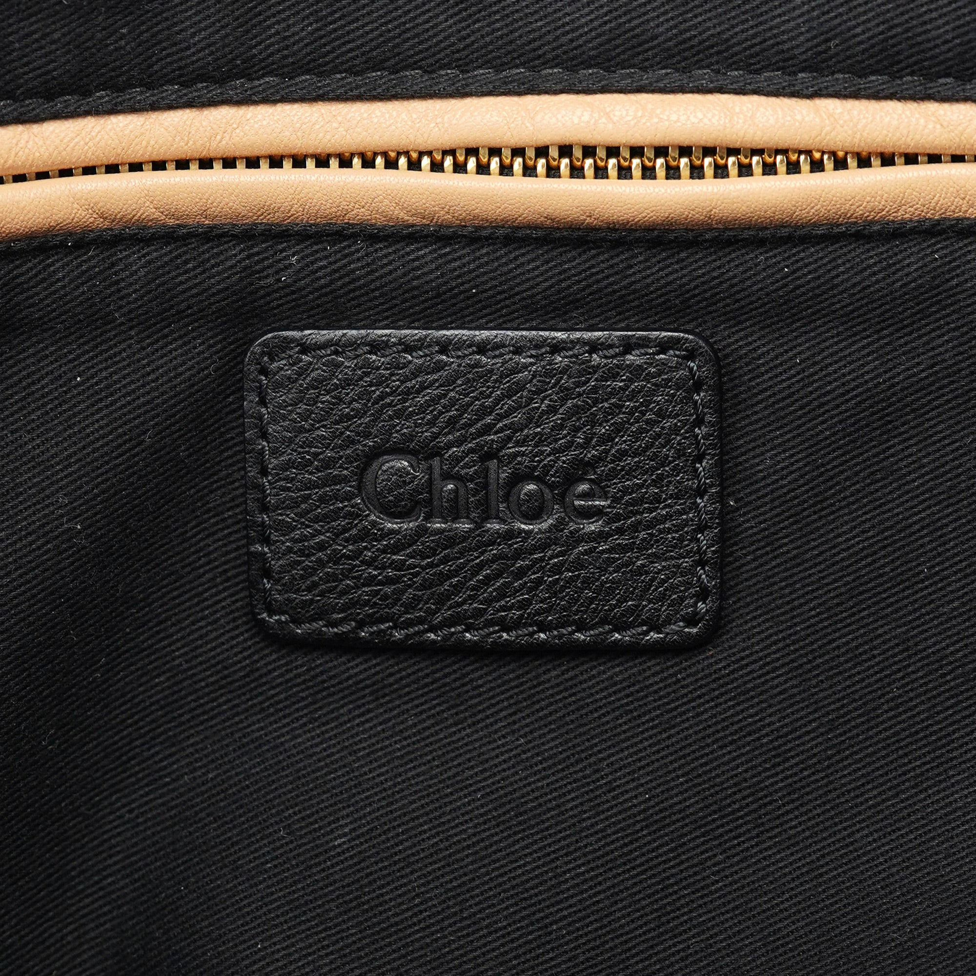 Black Leather Paraty 2-Way Shoulder Bag