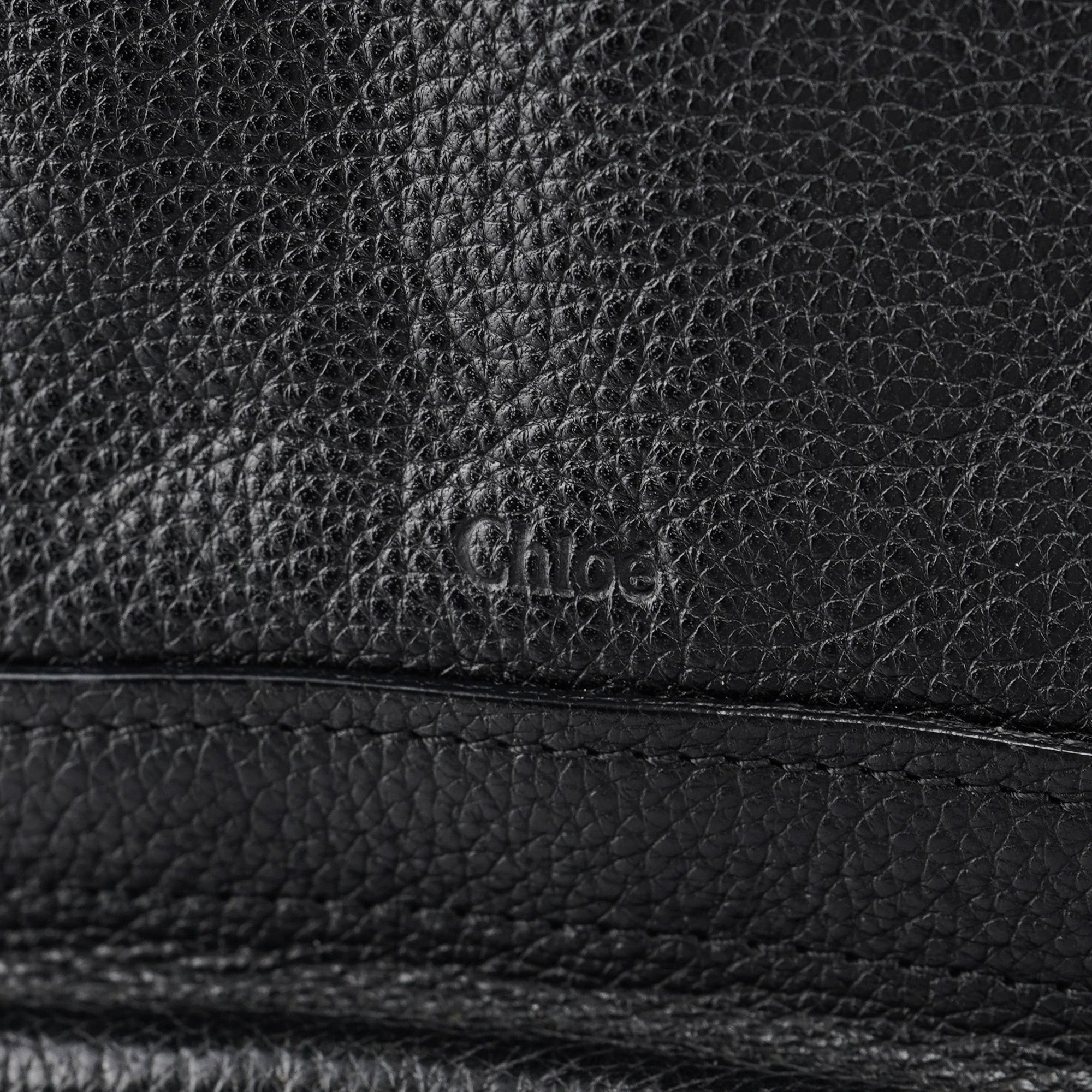 Black Leather Paraty 2-Way Shoulder Bag