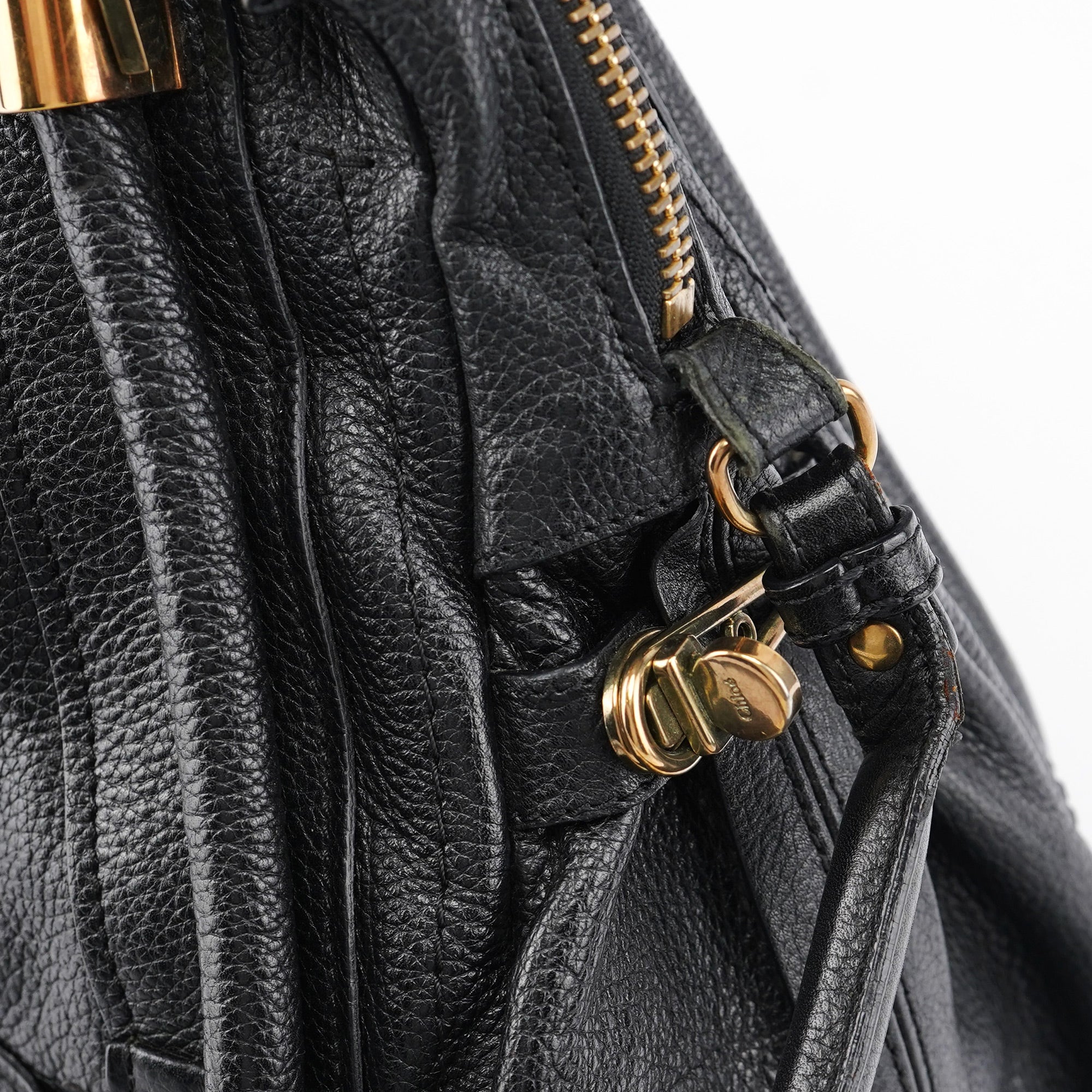 Black Leather Paraty 2-Way Shoulder Bag