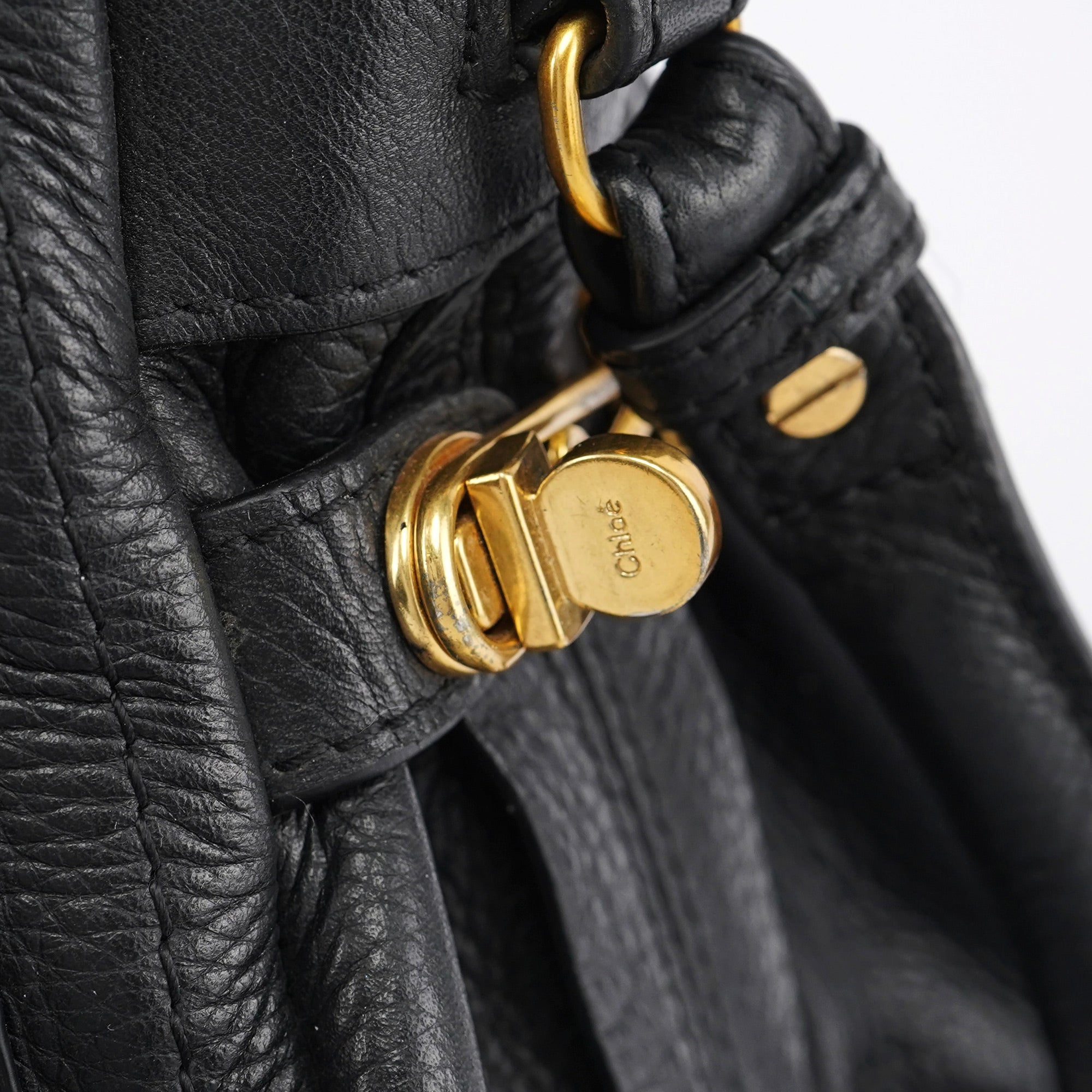 Black Leather Paraty 2-Way Shoulder Bag