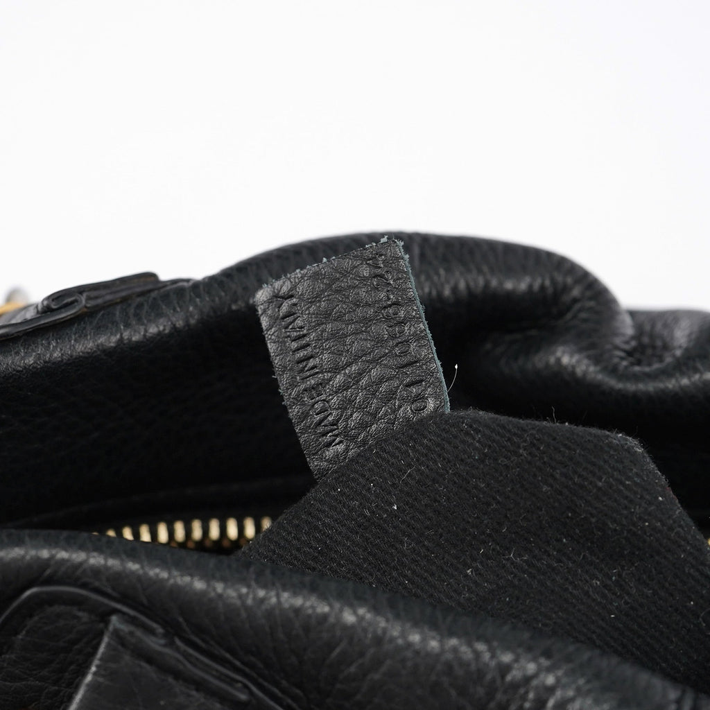 Black Leather Paraty 2-Way Shoulder Bag