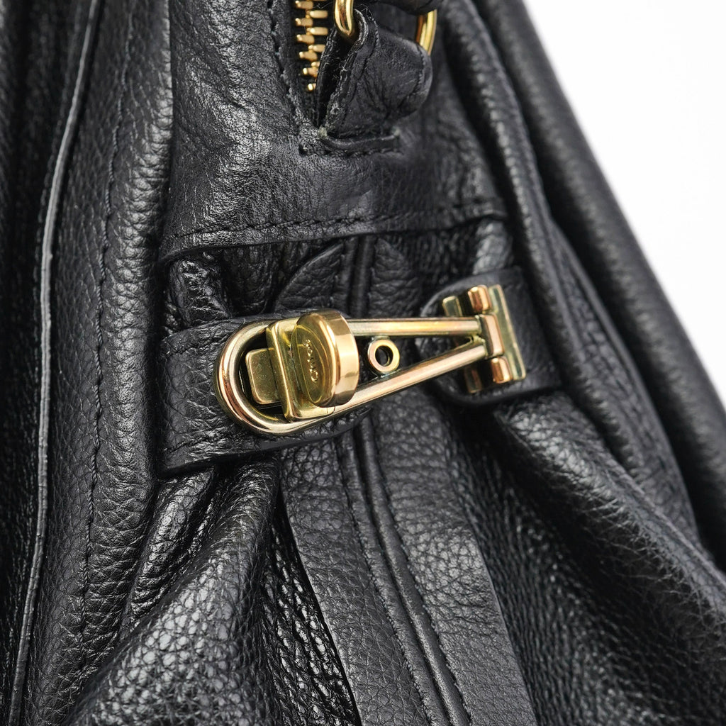 Black Leather Paraty 2-Way Shoulder Bag