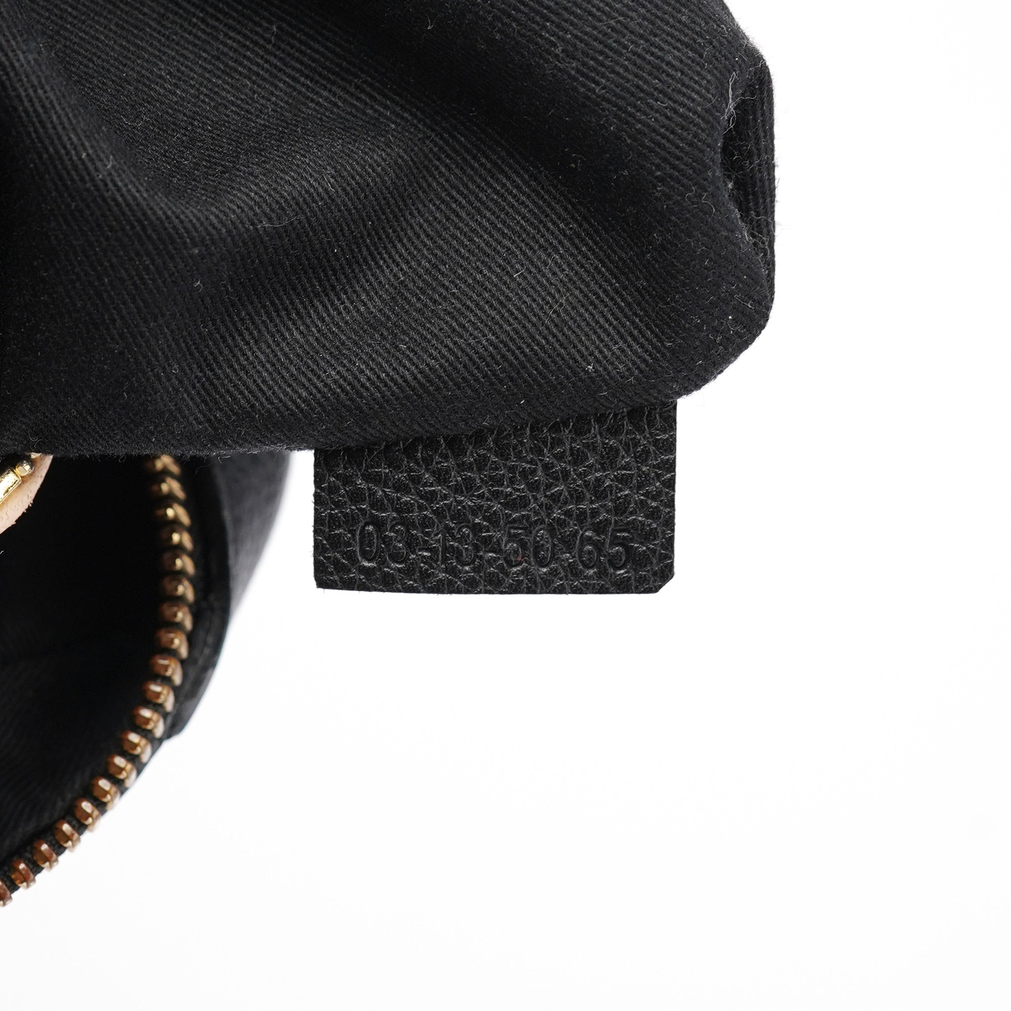 Black Leather Paraty 2-Way Shoulder Bag
