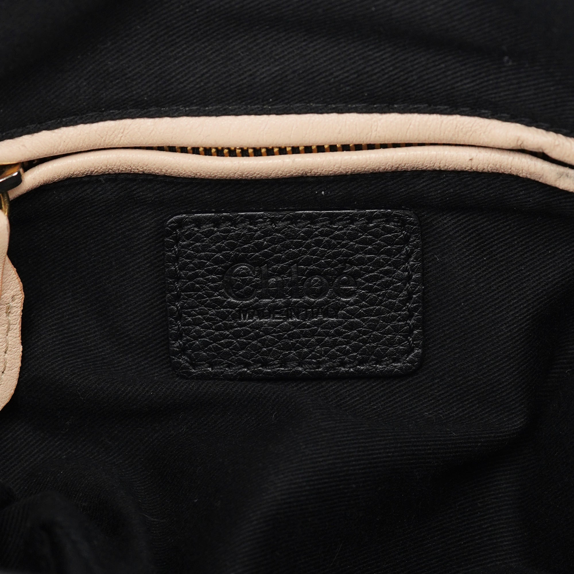 Black Leather Paraty 2-Way Shoulder Bag
