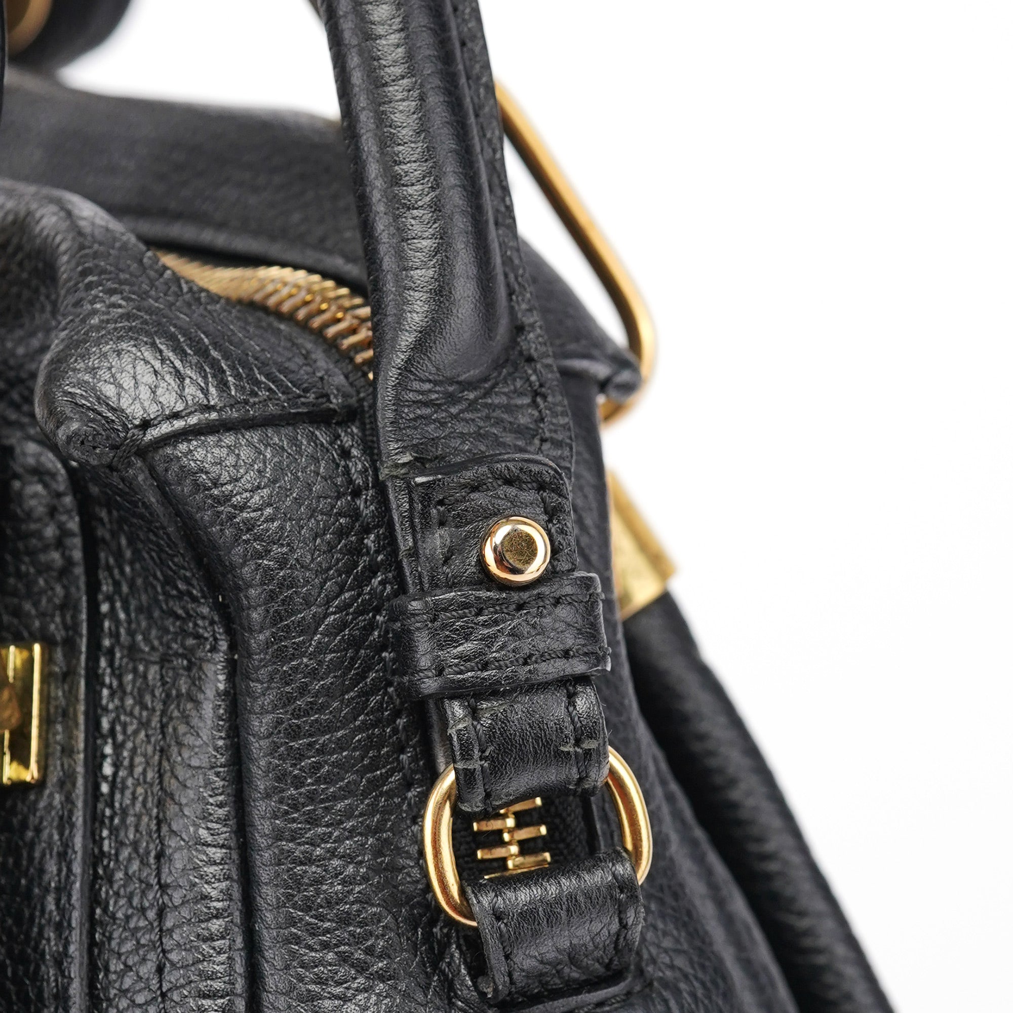 Black Leather Paraty 2-Way Shoulder Bag