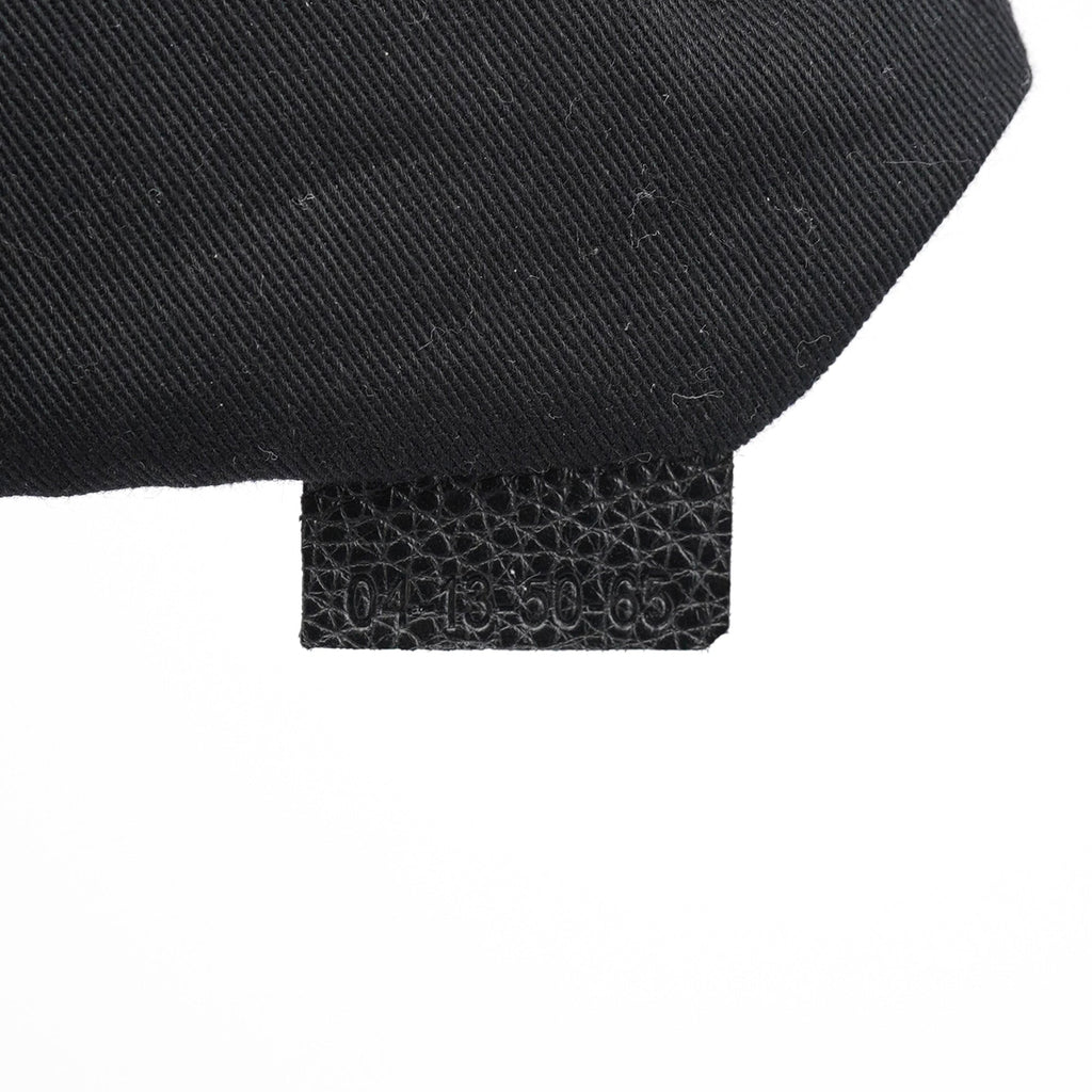 Black Leather Paraty 2-Way Shoulder Bag