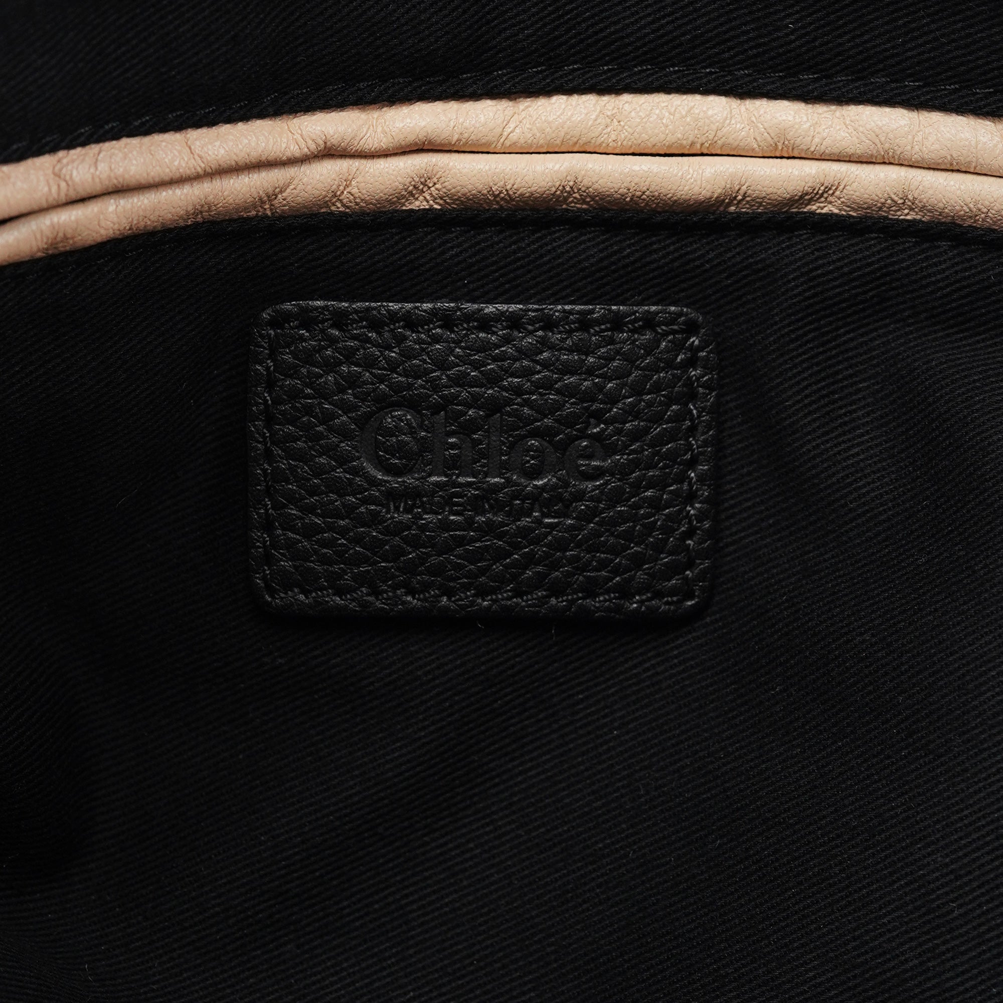 Black Leather Paraty 2-Way Shoulder Bag