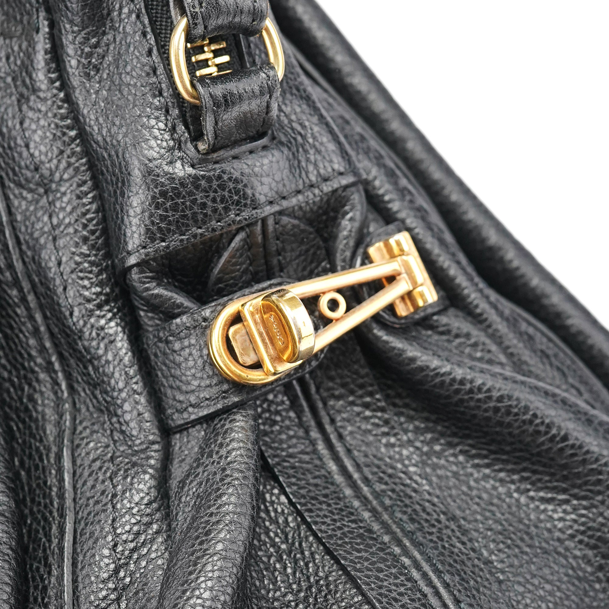 Black Leather Paraty 2-Way Shoulder Bag