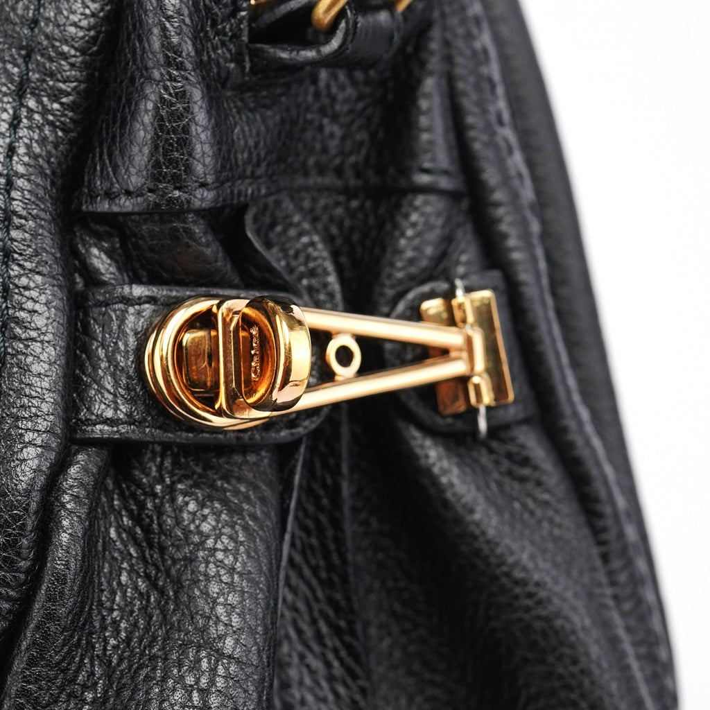 Black Leather Paraty 2-Way Shoulder Bag