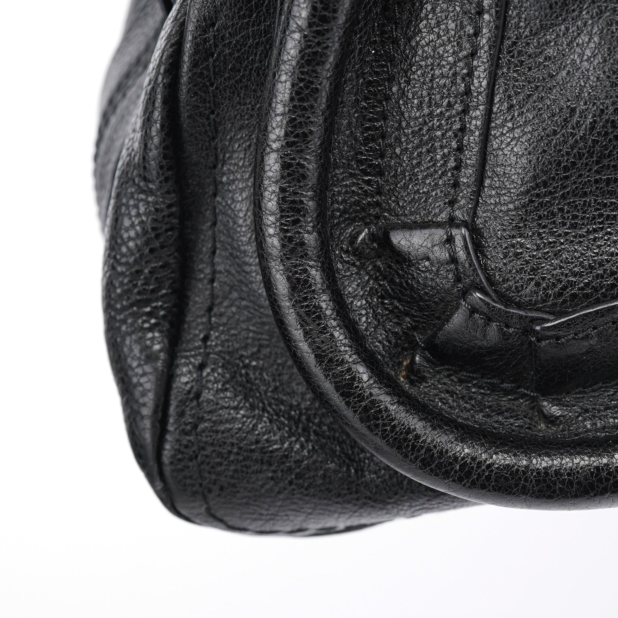 Black Leather Paraty 2-Way Shoulder Bag