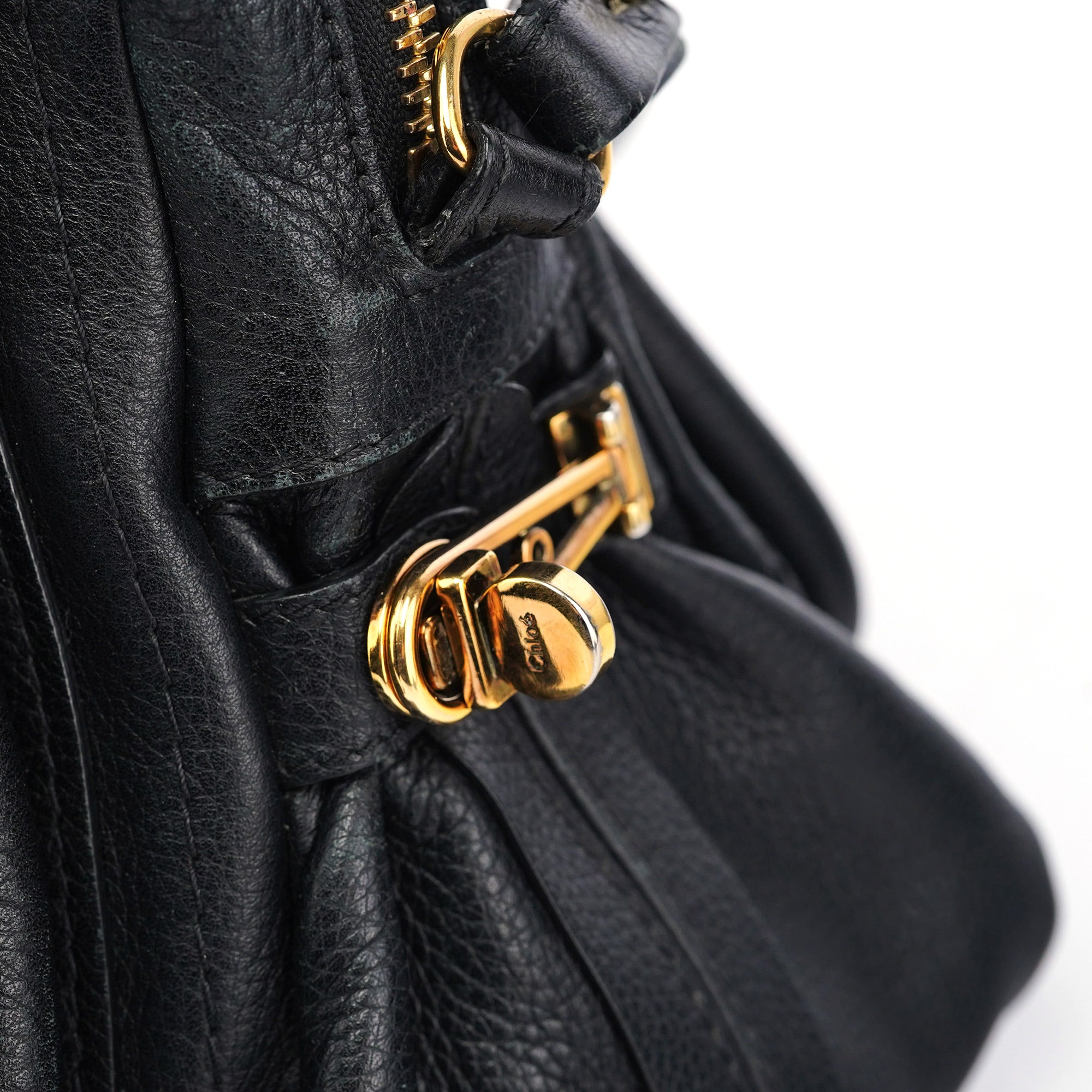 Black Leather Paraty 2-Way Shoulder Bag