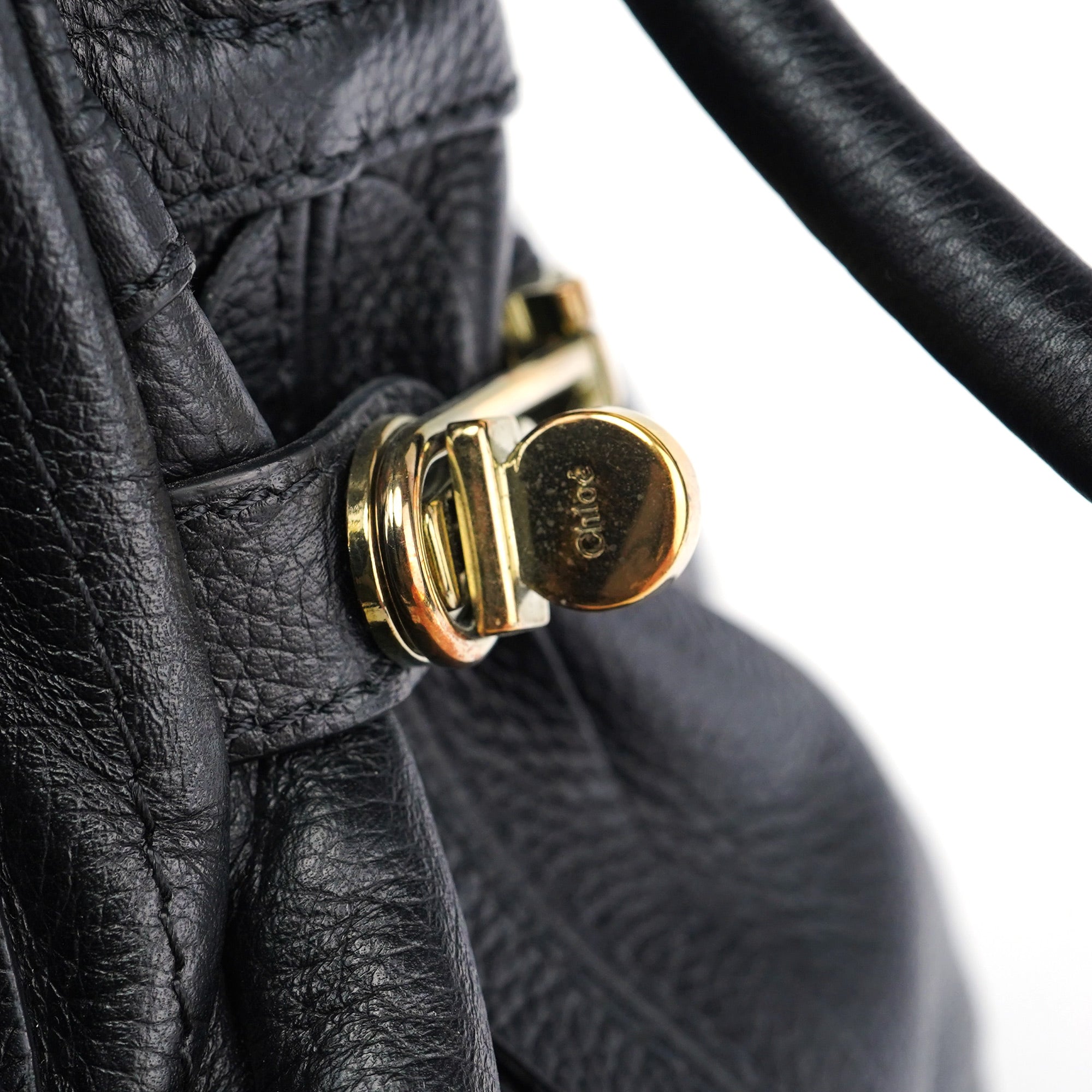 Black Leather Paraty 2-Way Shoulder Bag
