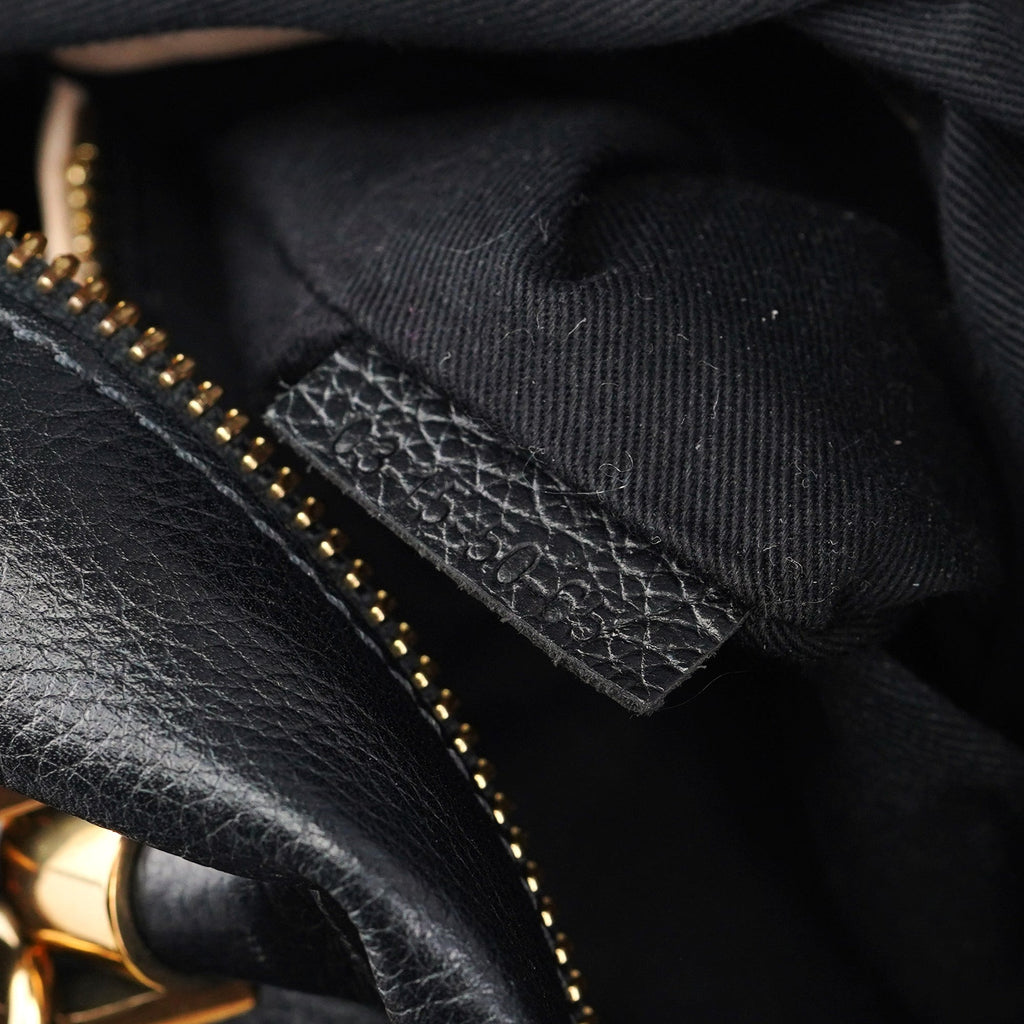 Black Leather Paraty 2-Way Shoulder Bag