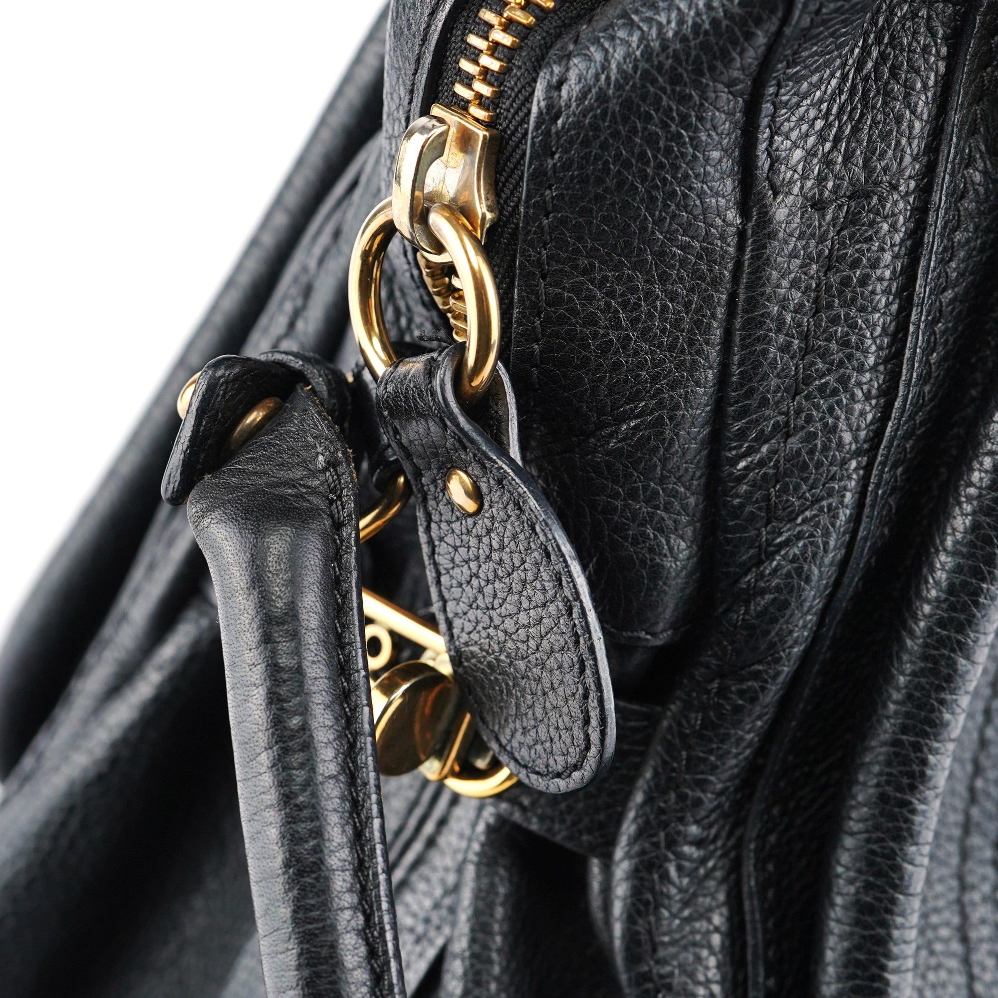 Black Leather Paraty 2-Way Shoulder Bag