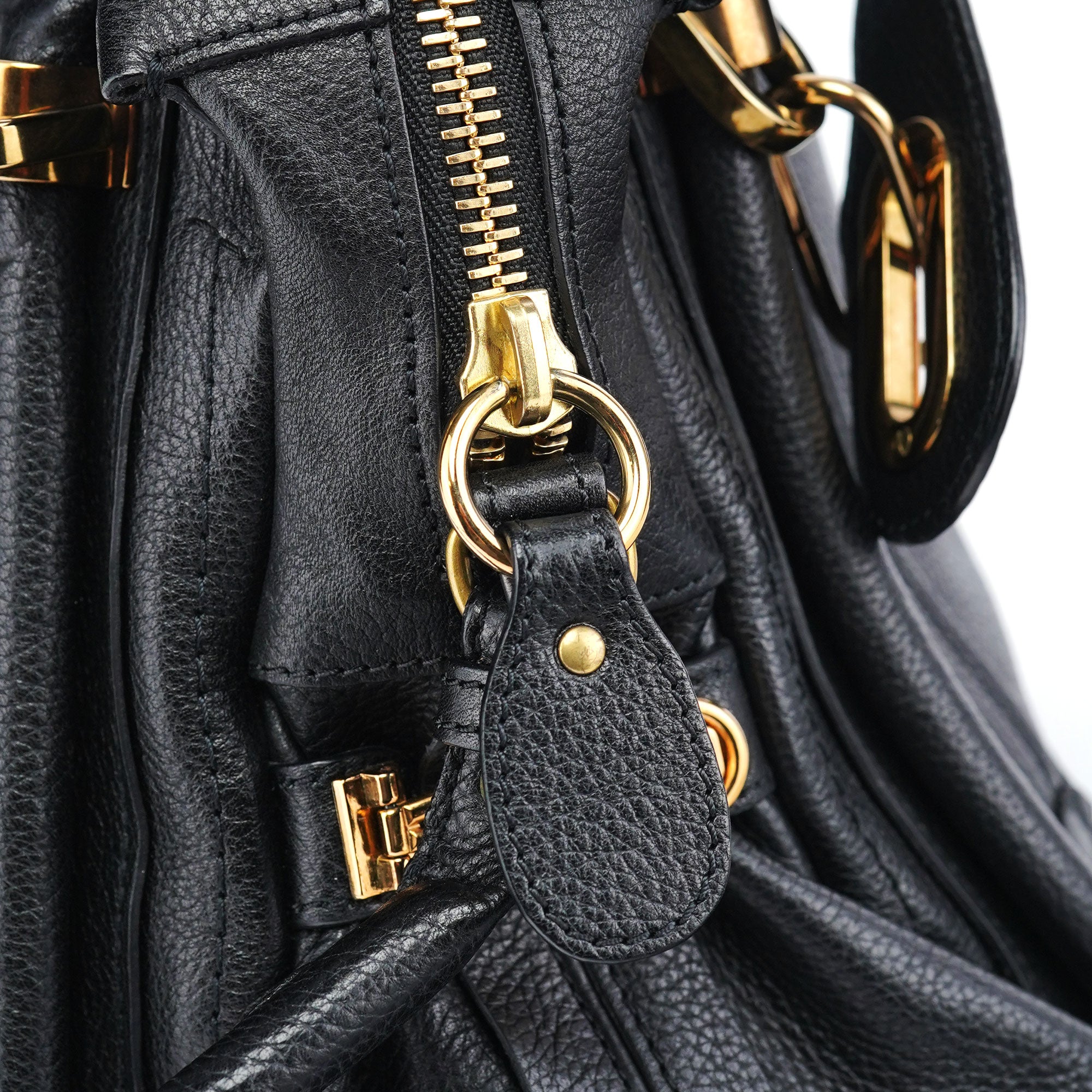 Black Leather Paraty 2-Way Shoulder Bag