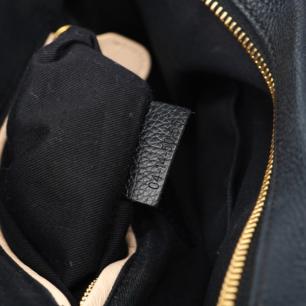 Black Leather Paraty 2-Way Shoulder Bag