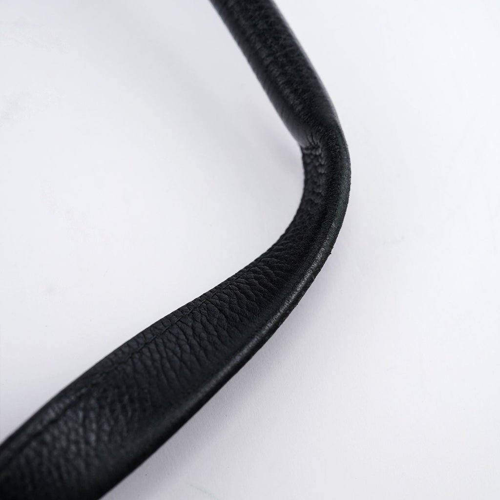 Black Leather Paraty 2-Way Shoulder Bag