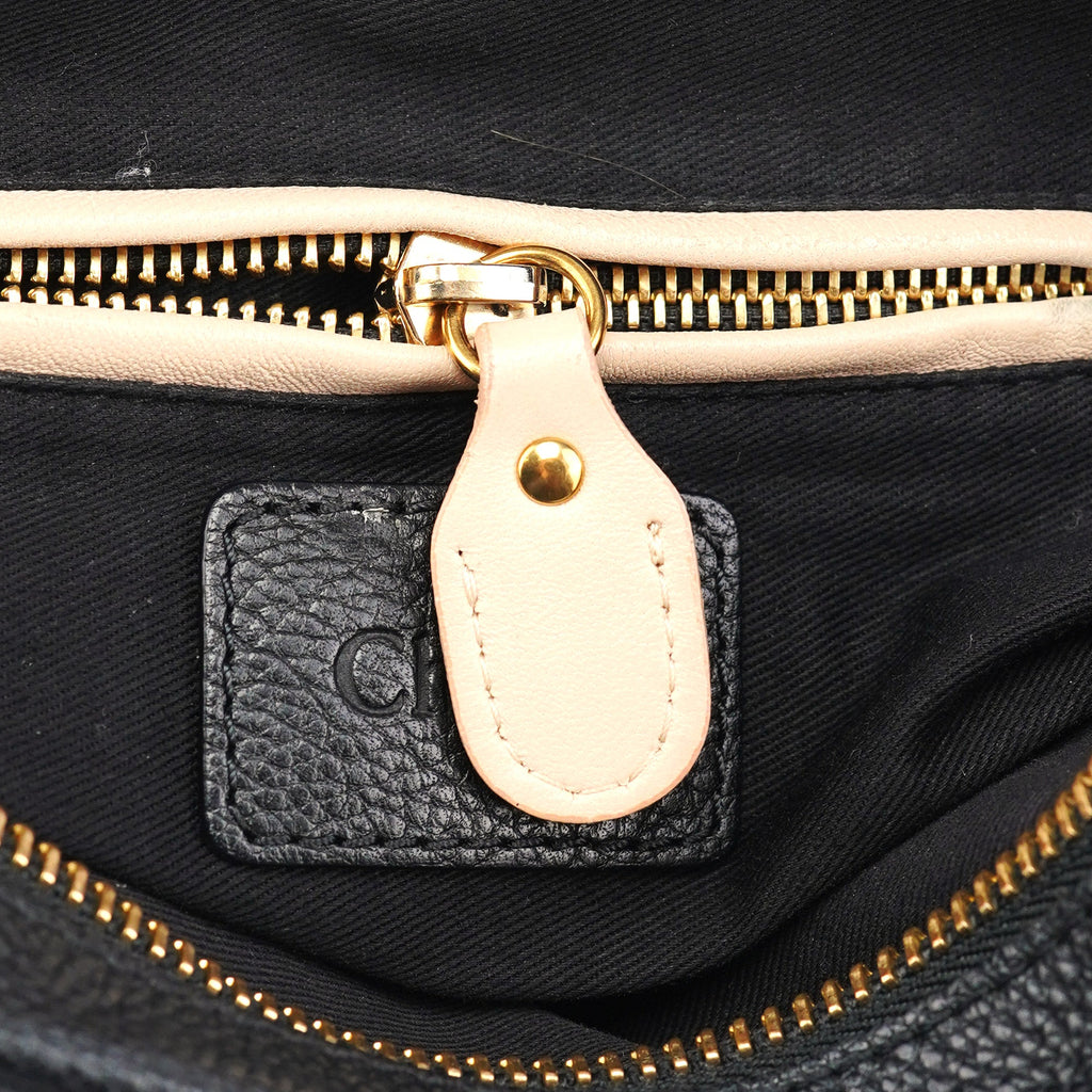 Black Leather Paraty 2-Way Shoulder Bag