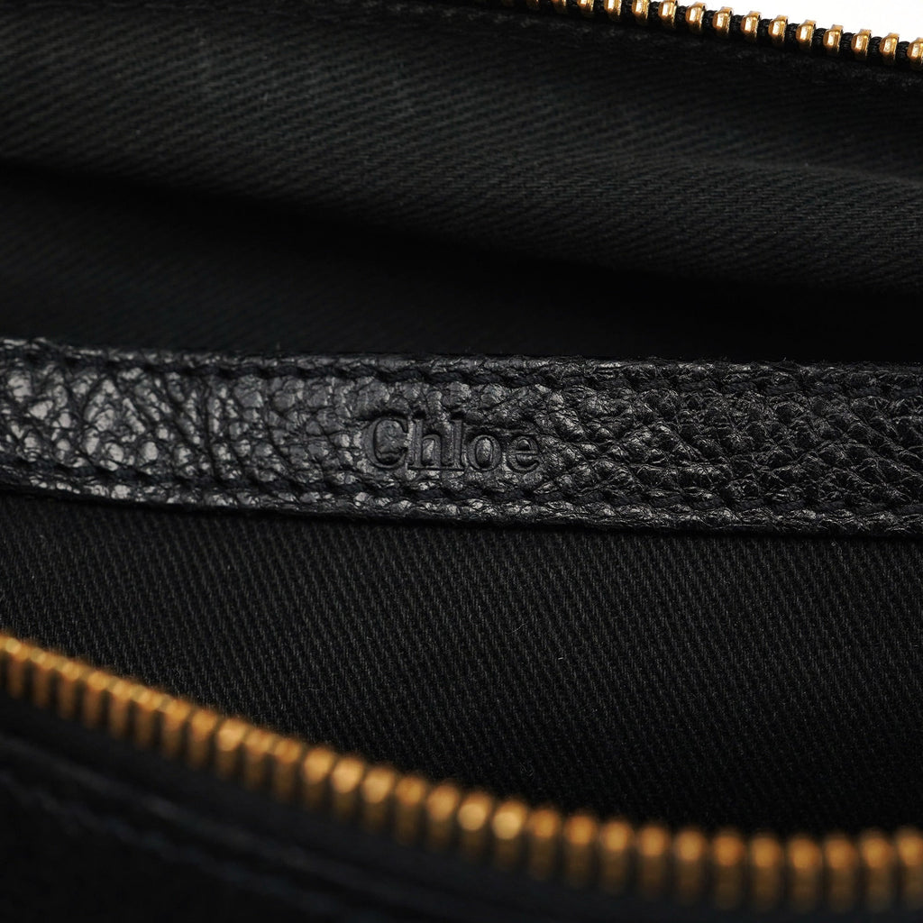 Black Leather Paraty Shoulder Bag