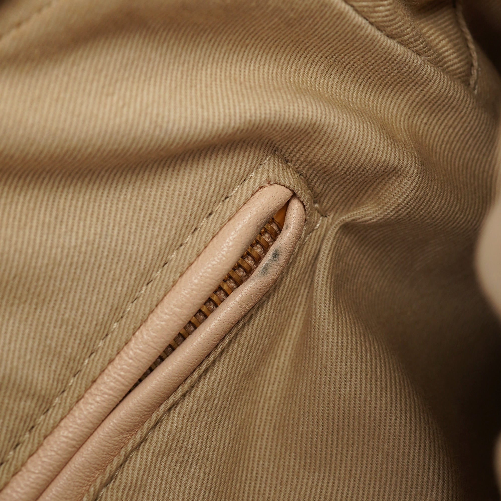 Brown Leather Paraty 2-Way Shoulder Bag