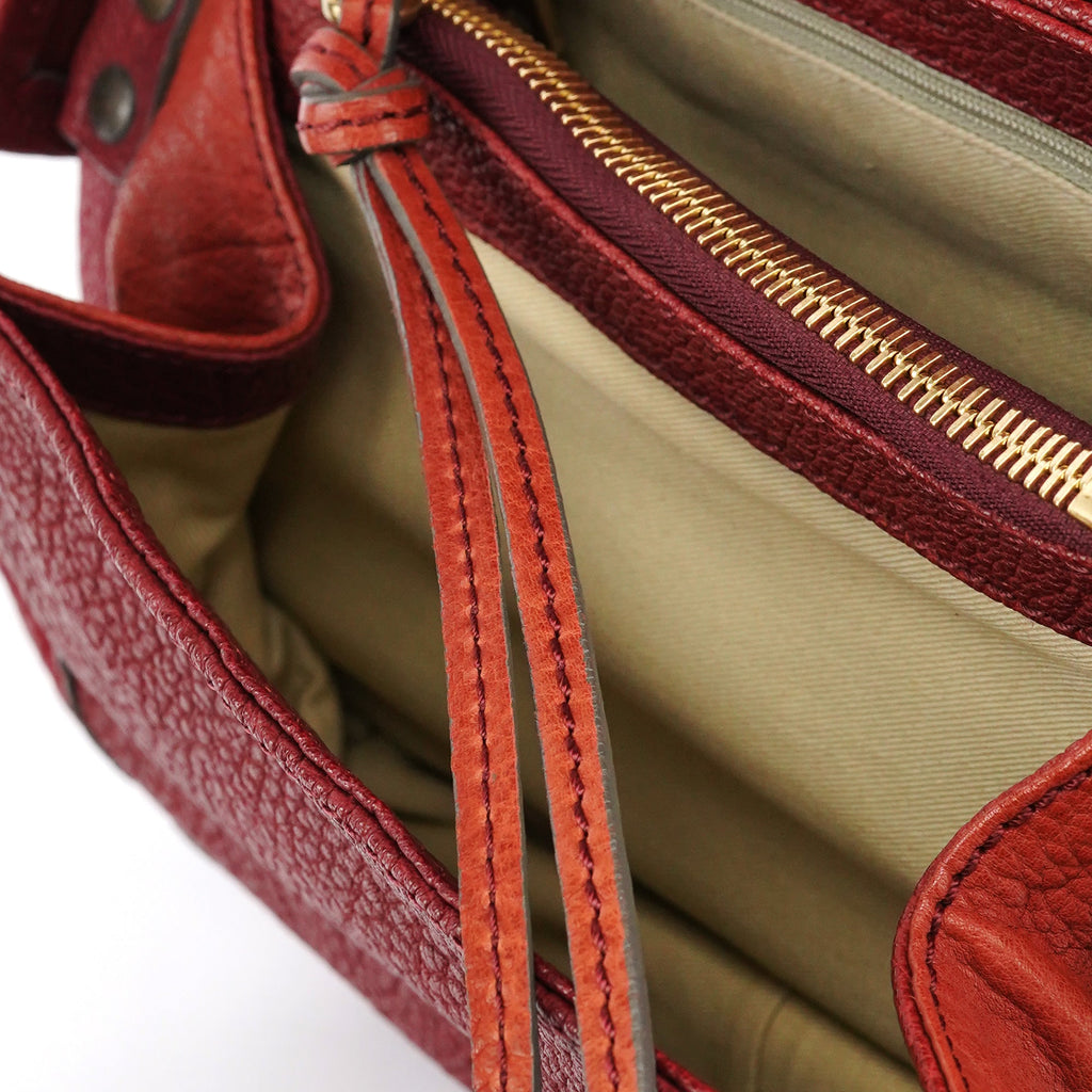 Fall 2005 Red Grained Leather Saddle Shoulder Bag