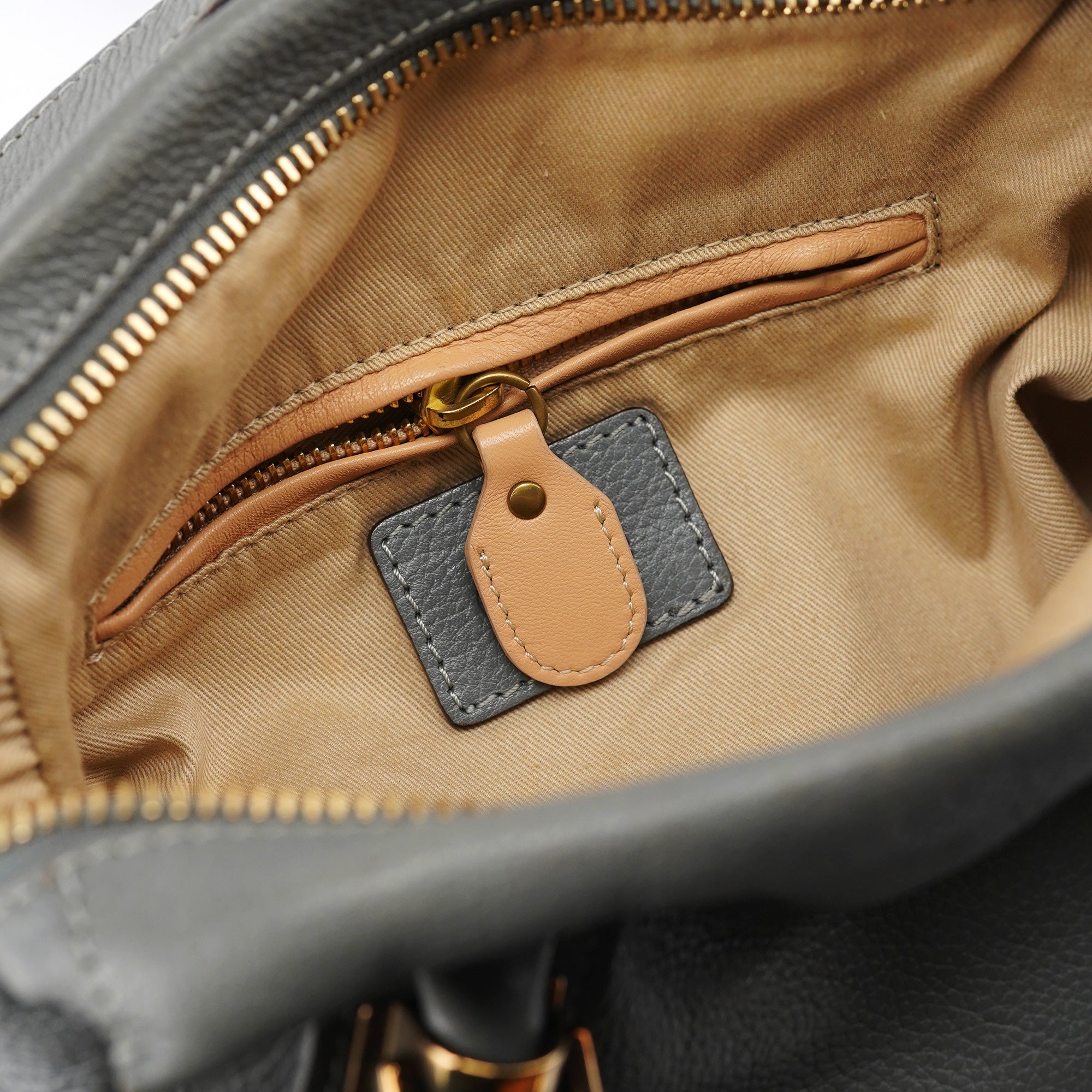 Grey Leather Paraty 2-Way Bag