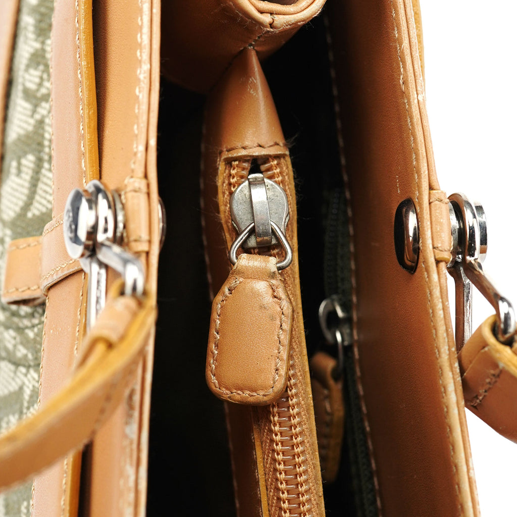 Beige Trotter Jeans Tote Bag