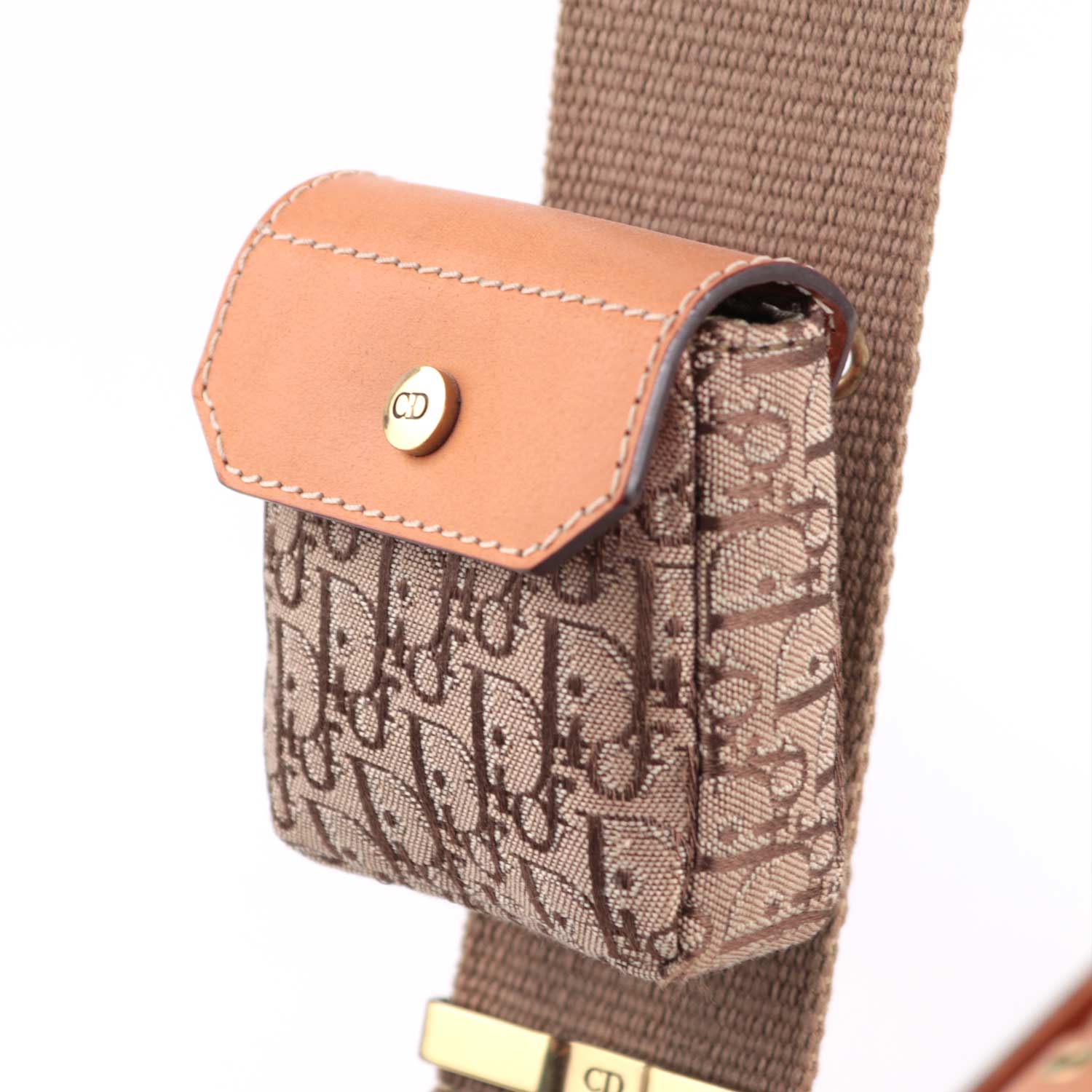 Columbus Street Chic Monogram Bag