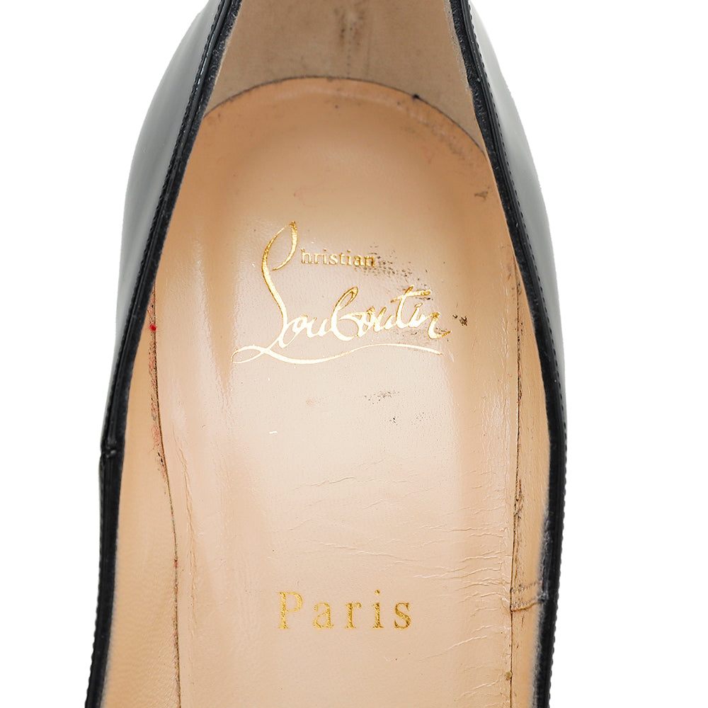 Christian Louboutin Black So Kate Pump 38