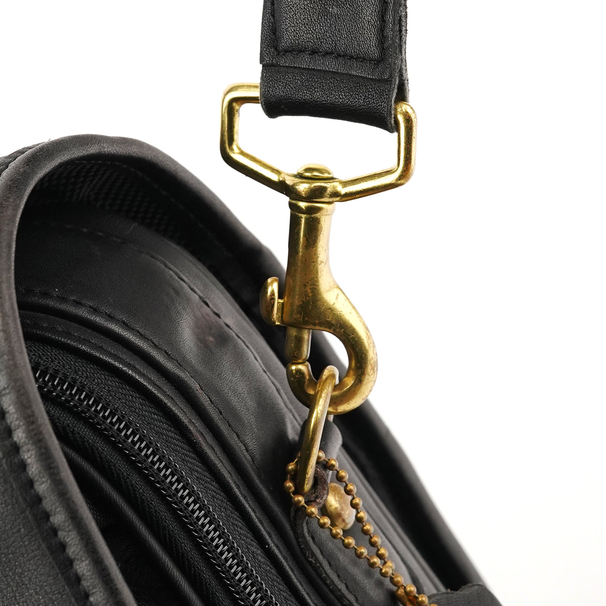 0532 Black Leather Metropolitan 2-Way Bag