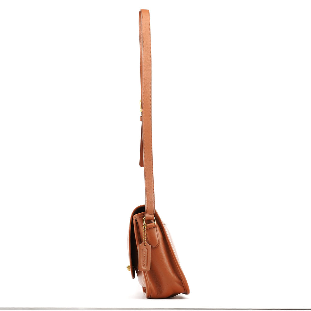 09790 Light Brown Leather Metropolitan Shoulder Bag