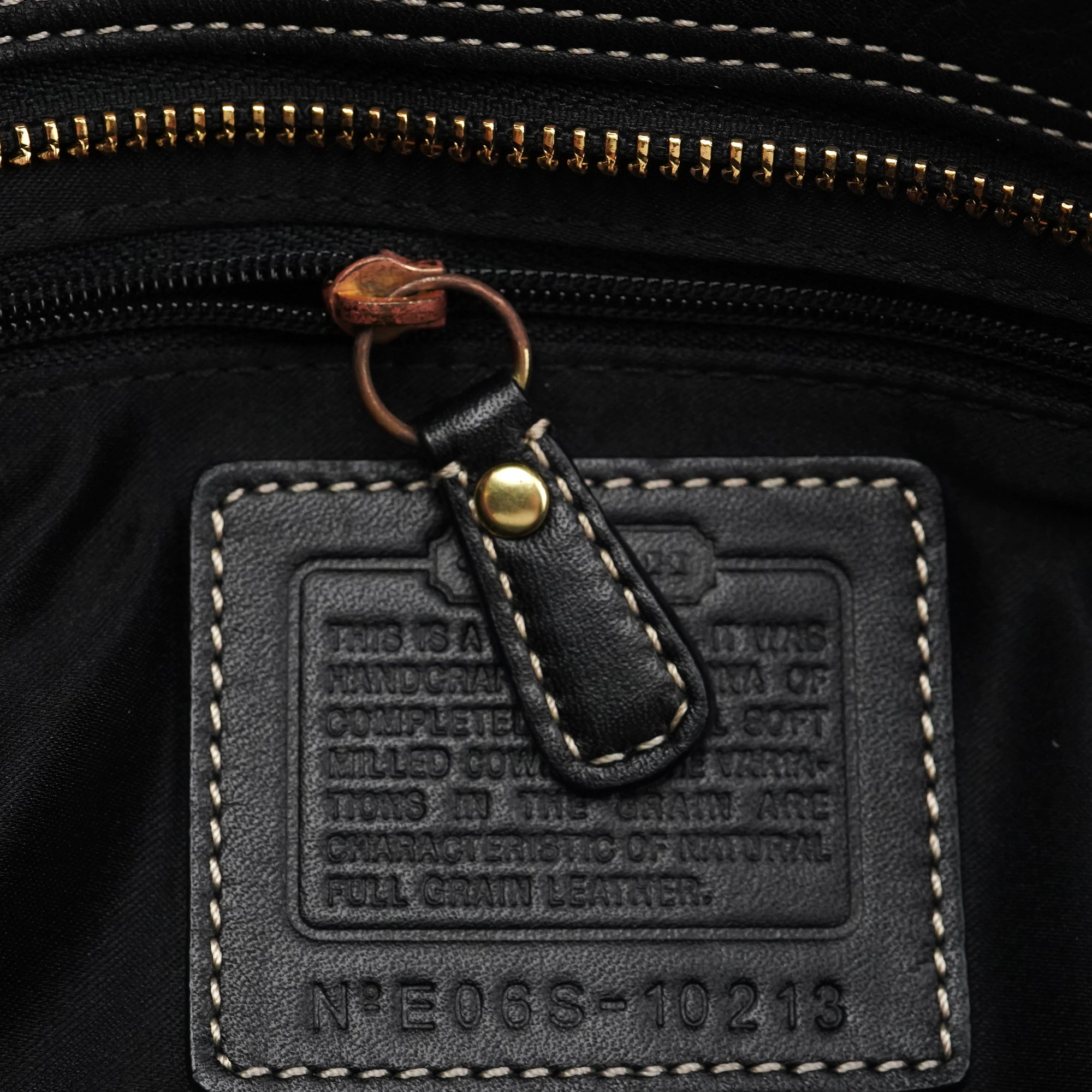 10213 Black Pebbled Leather Hamptons Tote Bag