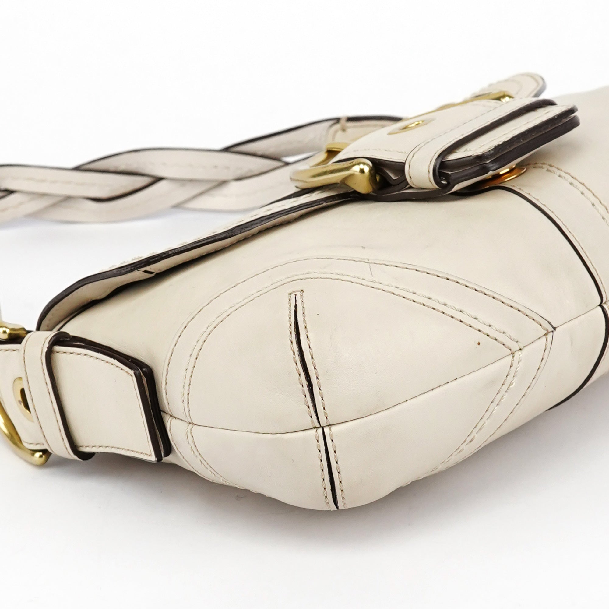 10317 Ivory Leather Soho Shoulder Bag