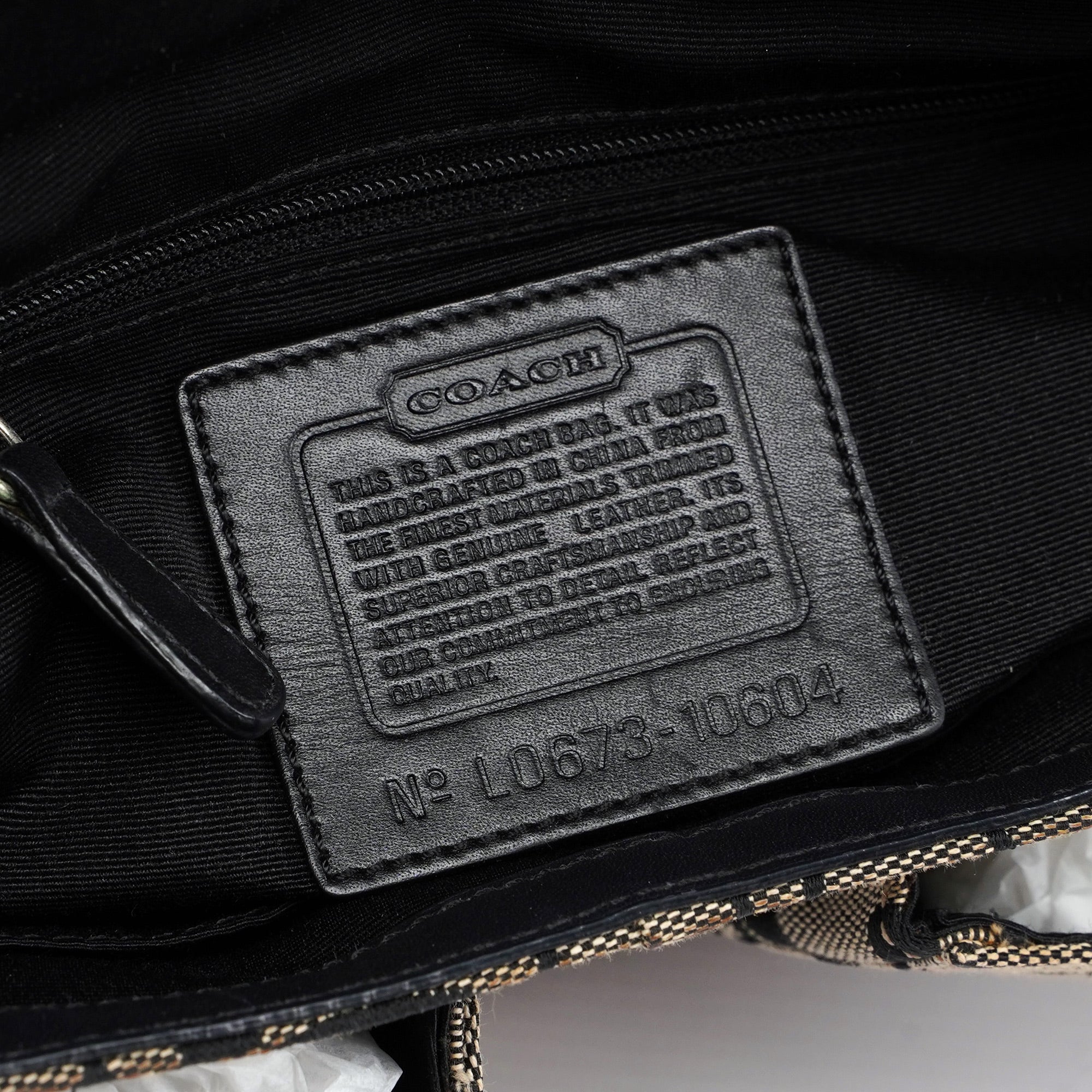 10604 Grey Signature C Soho Shoulder Bag