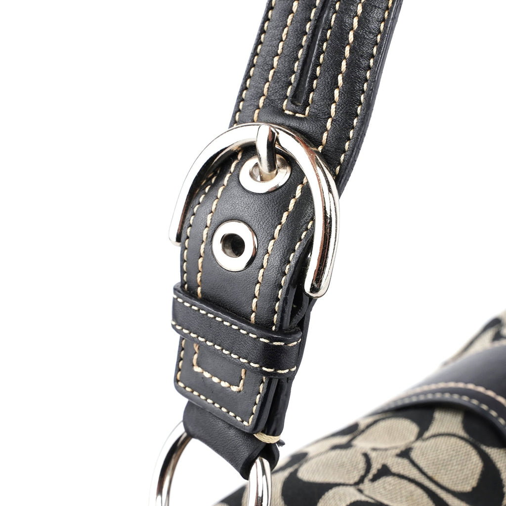 10604 Grey Signature C Soho Shoulder Bag