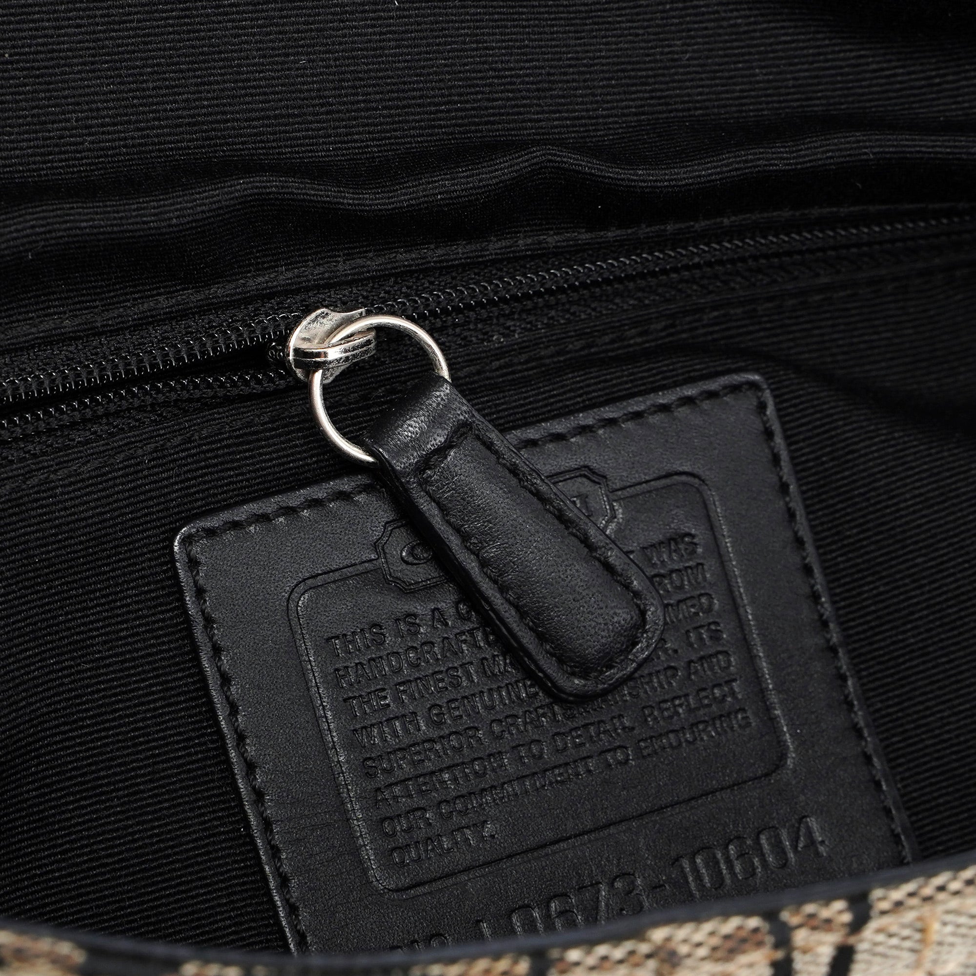 10604 Grey Signature C Soho Shoulder Bag
